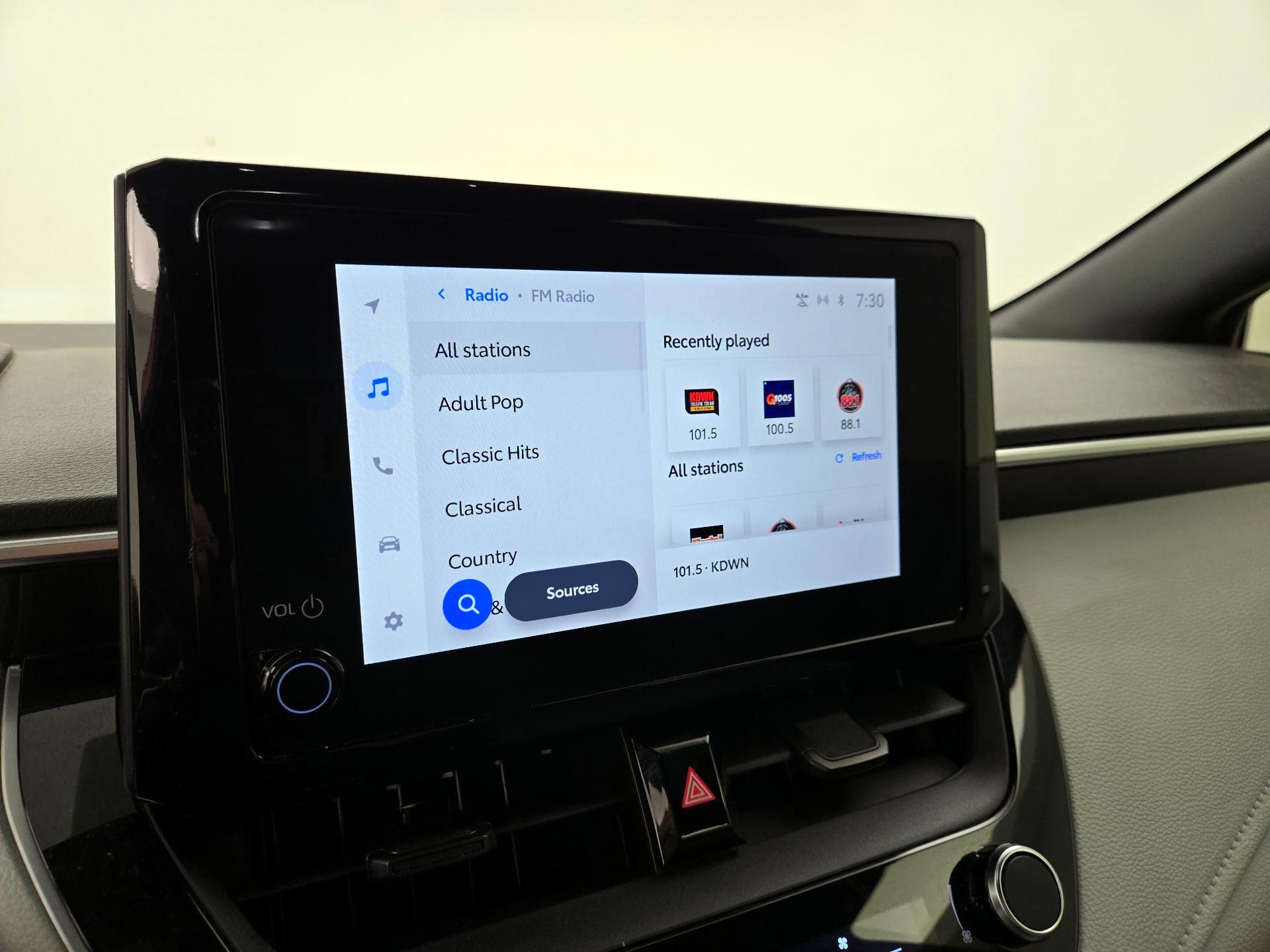 Thumbnail: 2023 Toyota Corolla - 16