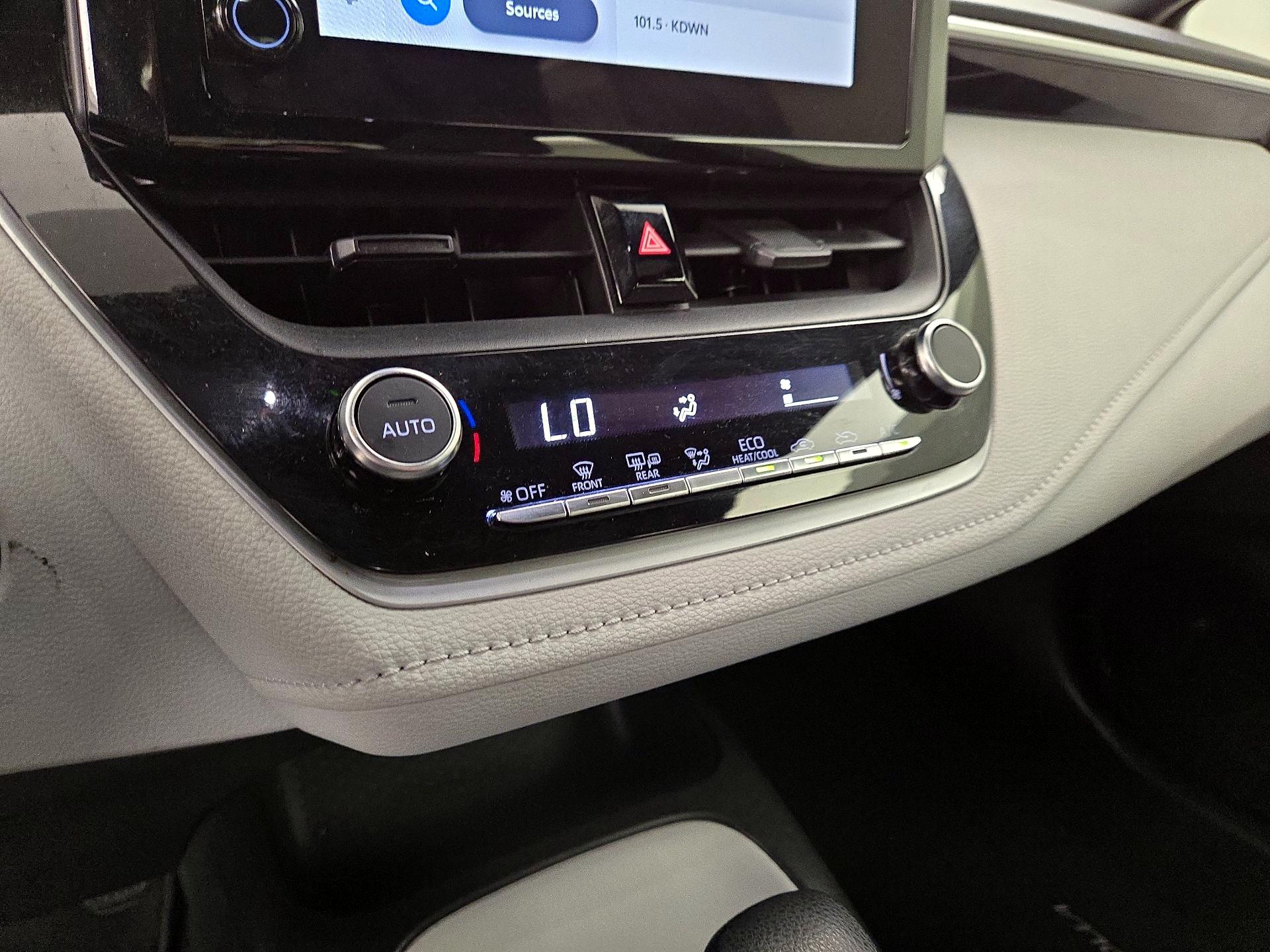 Thumbnail: 2023 Toyota Corolla - 17