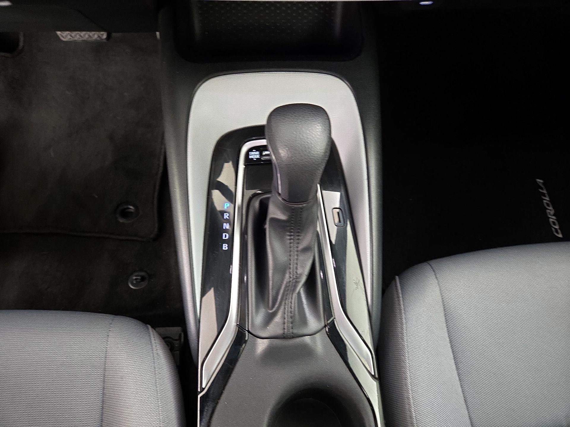 Thumbnail: 2023 Toyota Corolla - 18