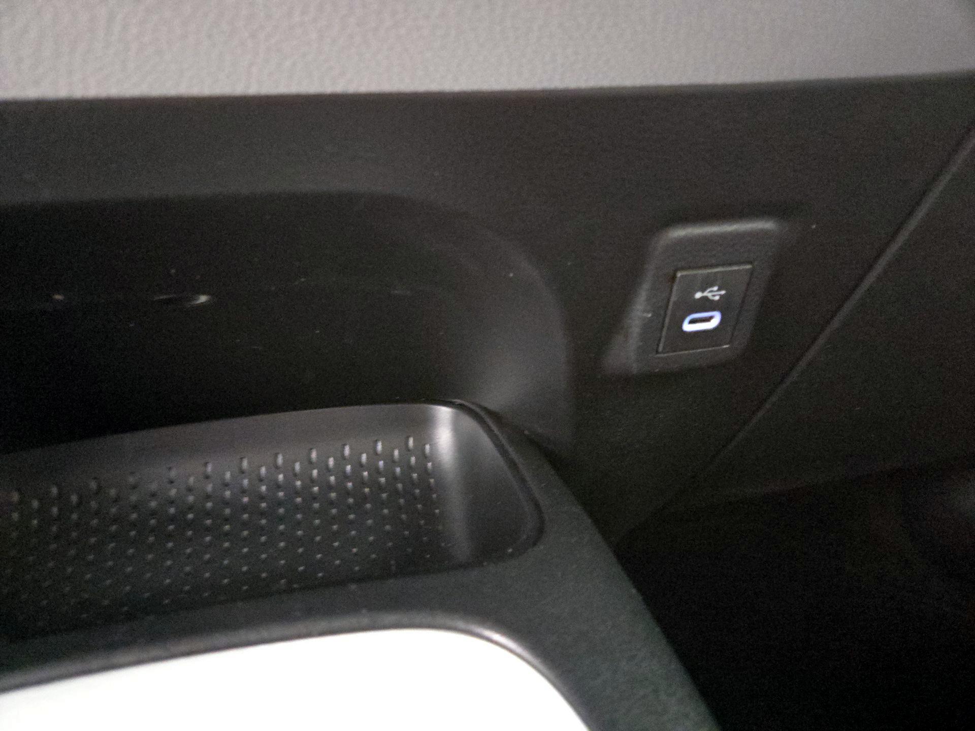 Thumbnail: 2023 Toyota Corolla - 19