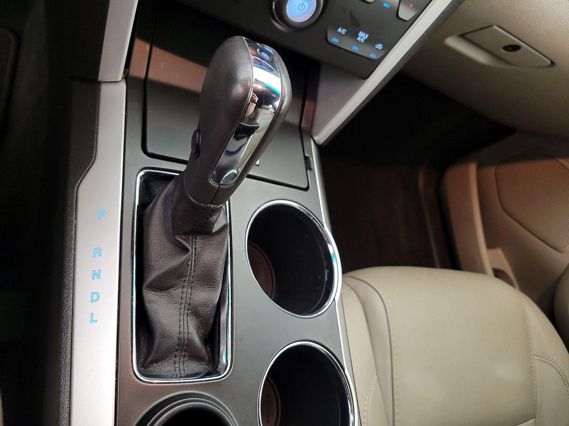 Thumbnail: 2014 Ford Explorer - 17