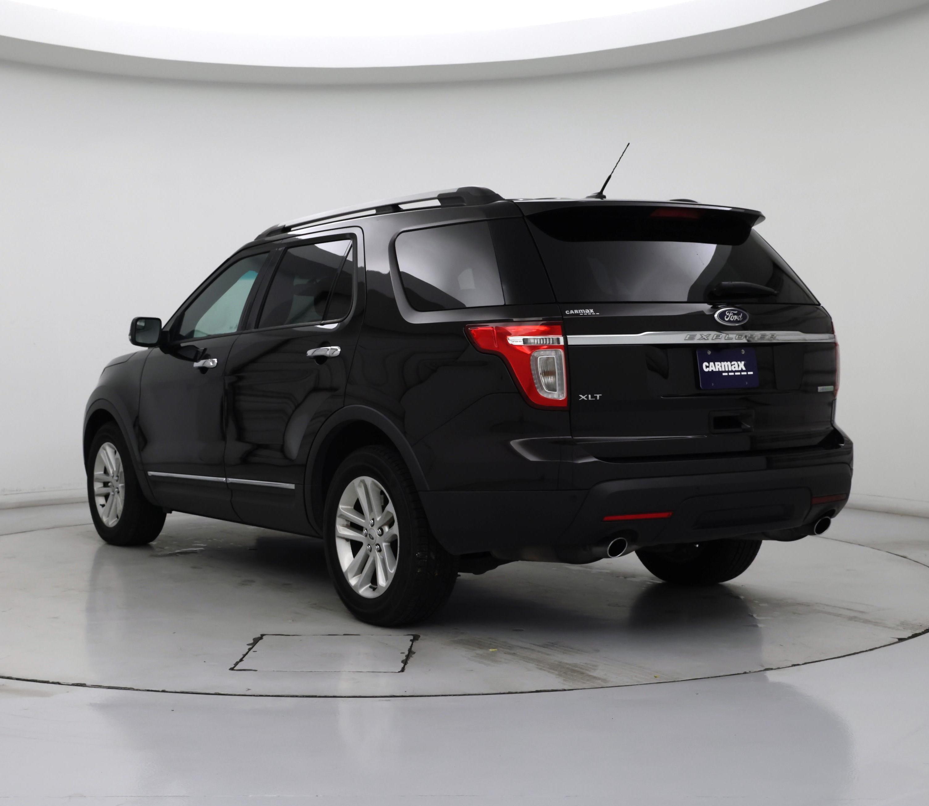 Thumbnail: 2014 Ford Explorer - 2