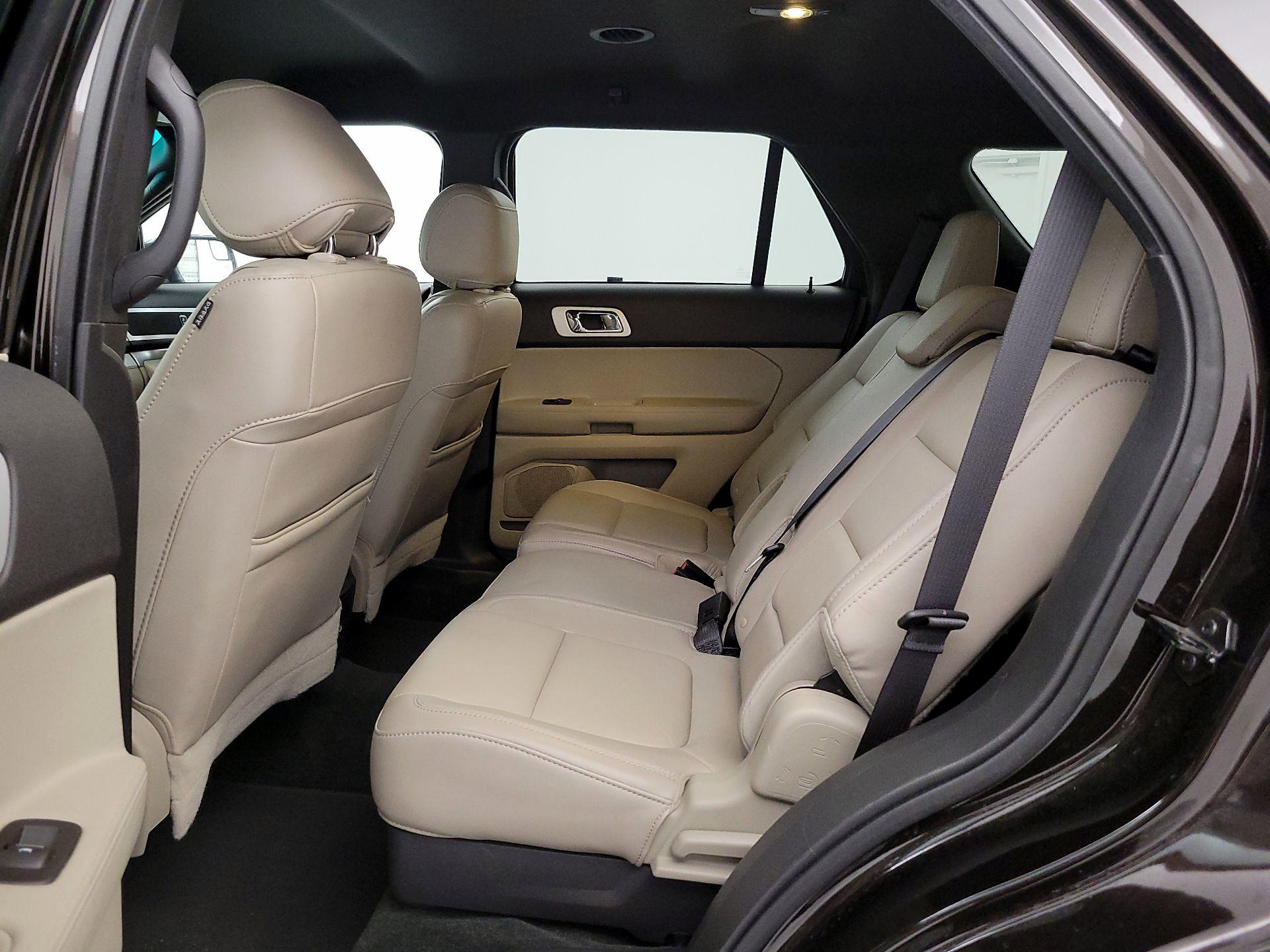 Thumbnail: 2014 Ford Explorer - 19