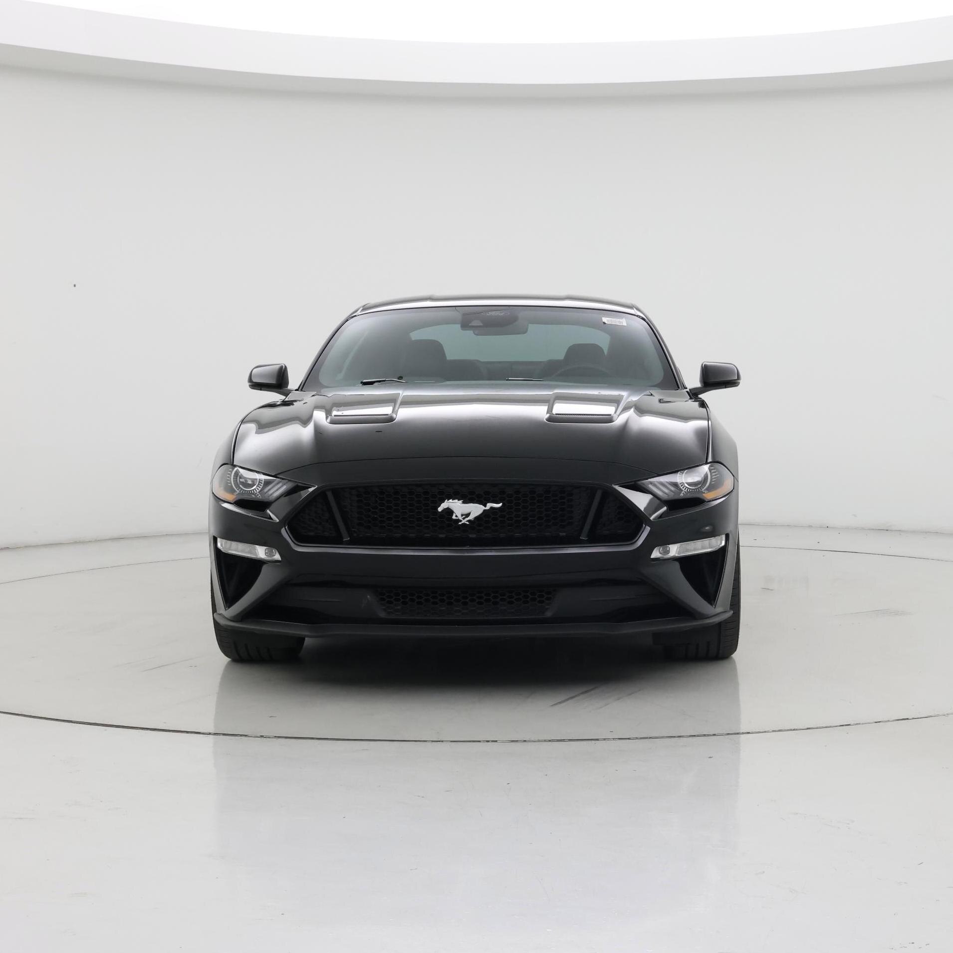 Thumbnail: 2022 Ford Mustang - 5