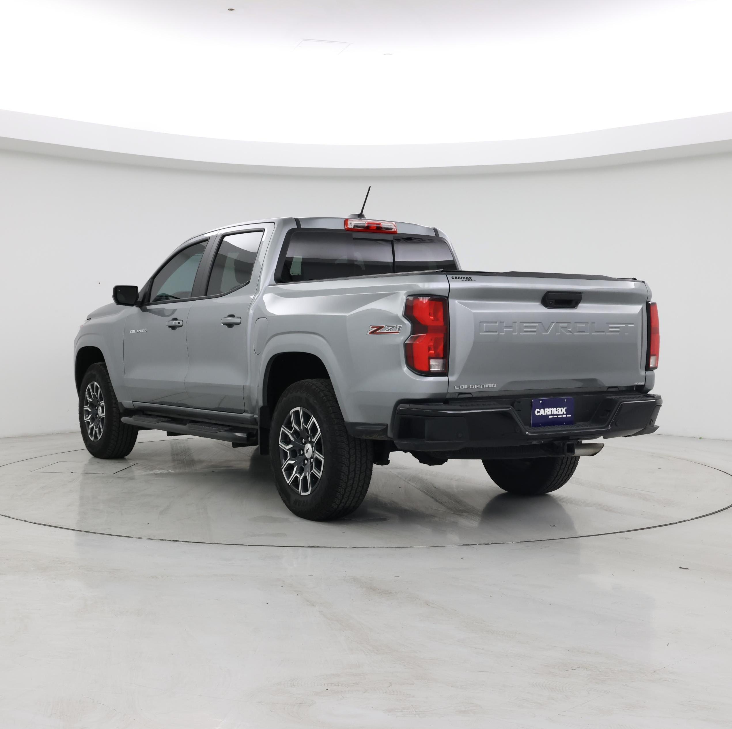 Thumbnail: 2024 Chevrolet Colorado - 2