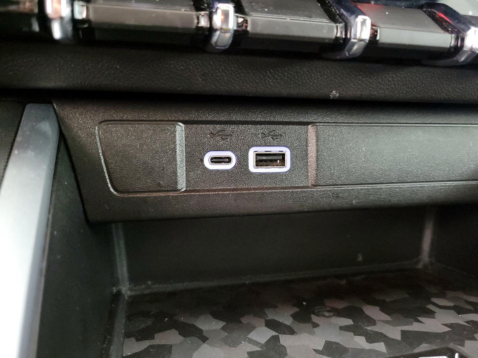 Thumbnail: 2024 Chevrolet Colorado - 19