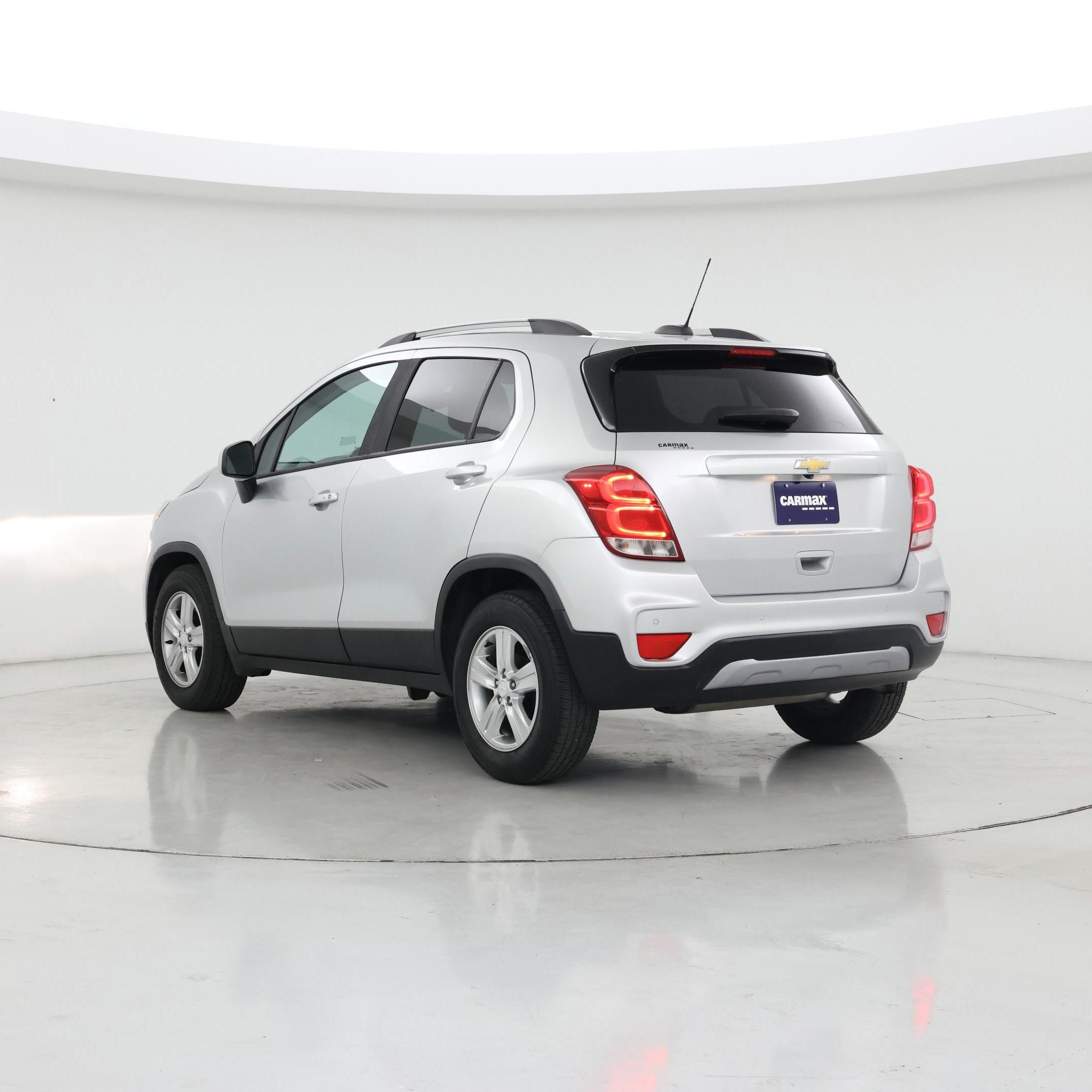 Thumbnail: 2021 Chevrolet Trax - 2