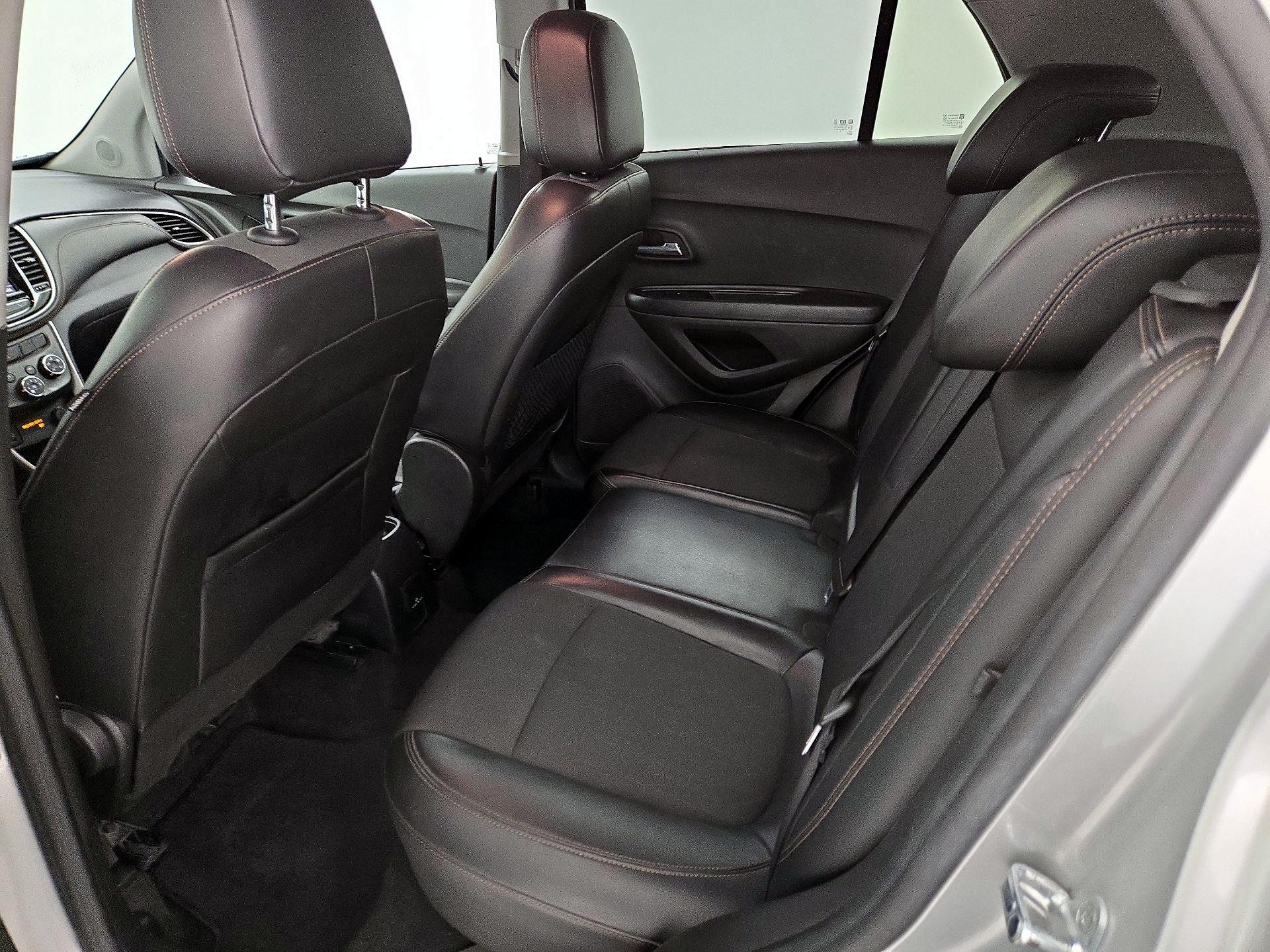 Thumbnail: 2021 Chevrolet Trax - 19