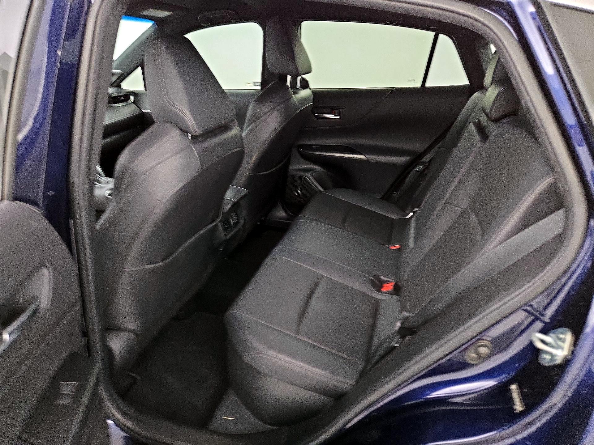 Thumbnail: 2021 Toyota Venza - 20