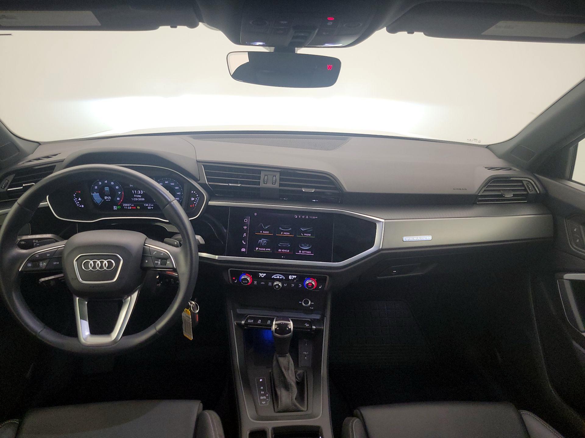 Thumbnail: 2022 Audi Q3 - 9