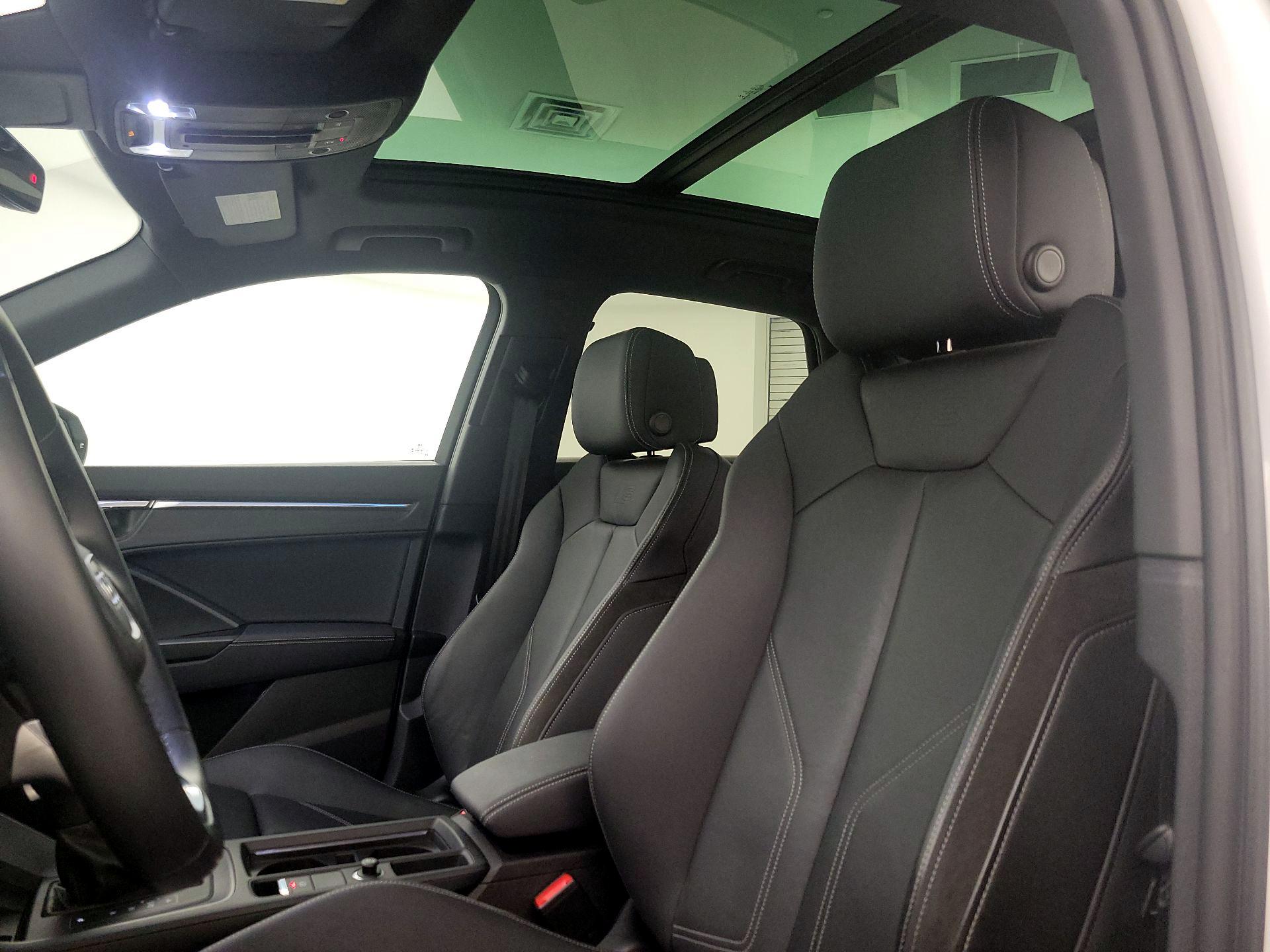 Thumbnail: 2022 Audi Q3 - 19