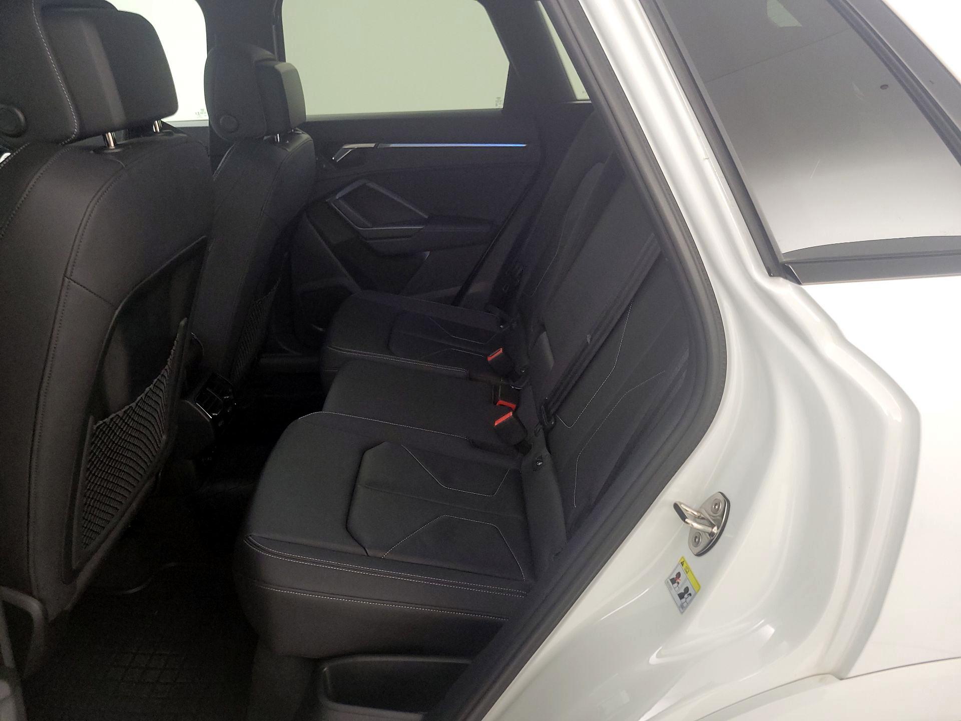 Thumbnail: 2022 Audi Q3 - 20