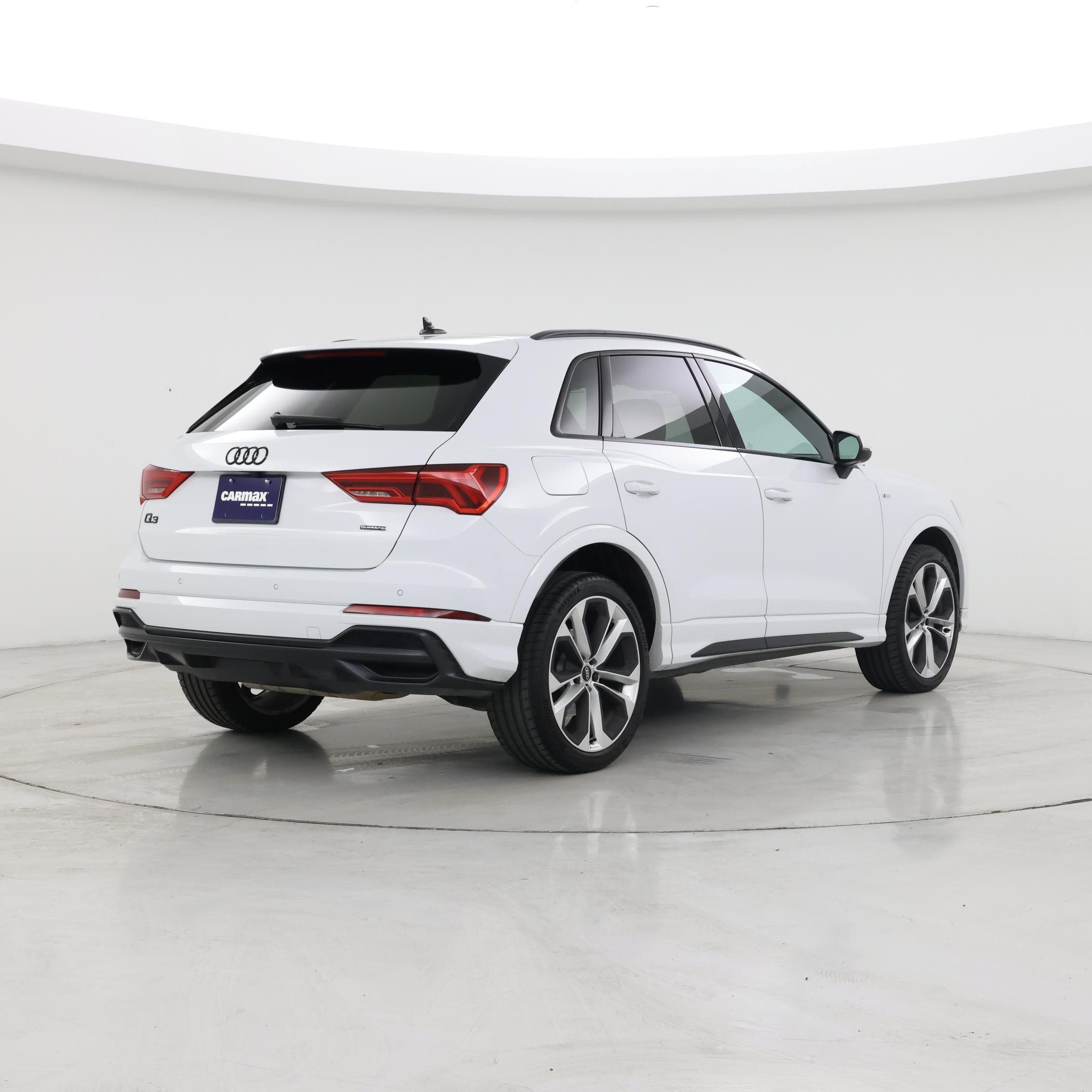 Thumbnail: 2022 Audi Q3 - 8