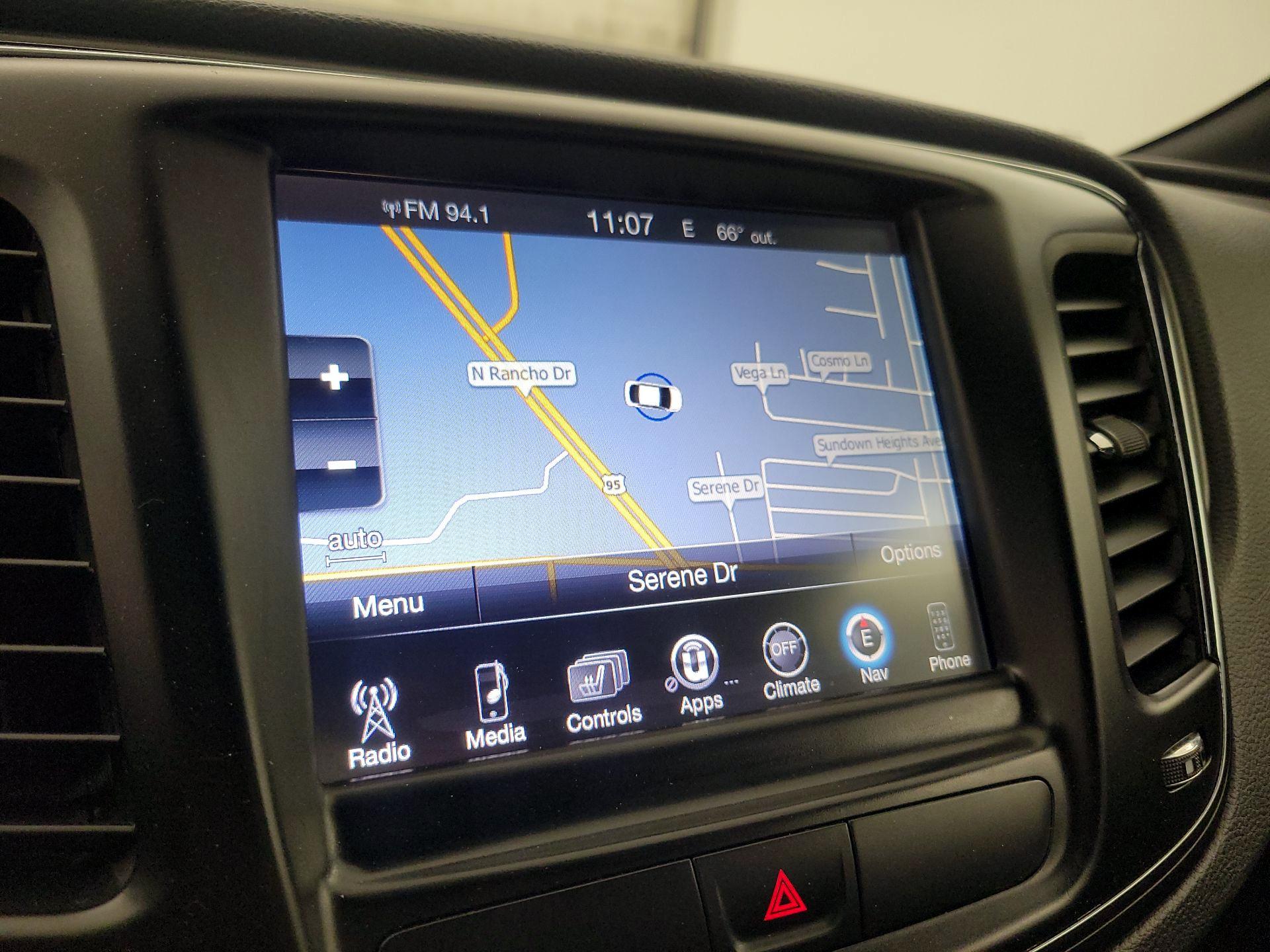 Thumbnail: 2016 Chrysler 200 - 14