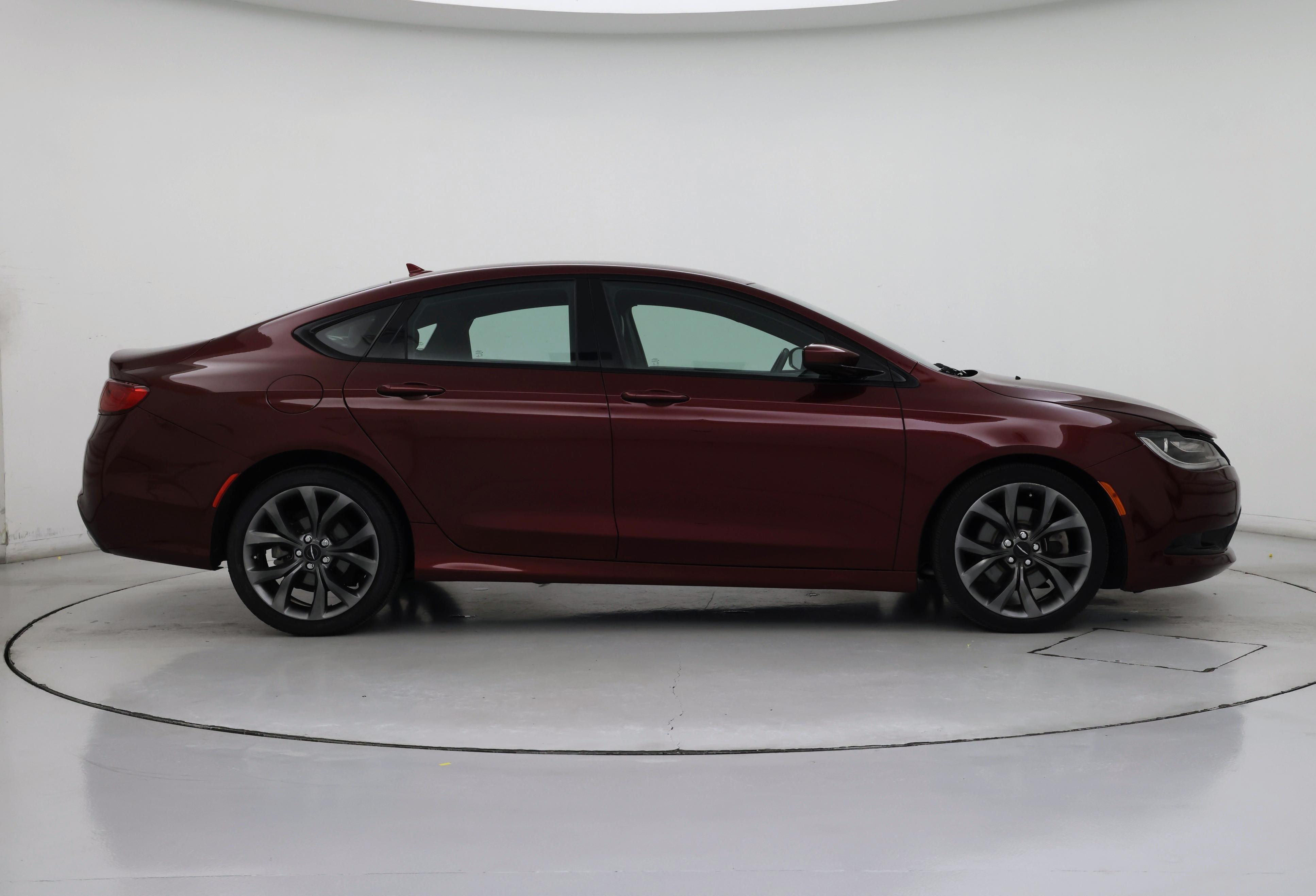 Thumbnail: 2016 Chrysler 200 - 7