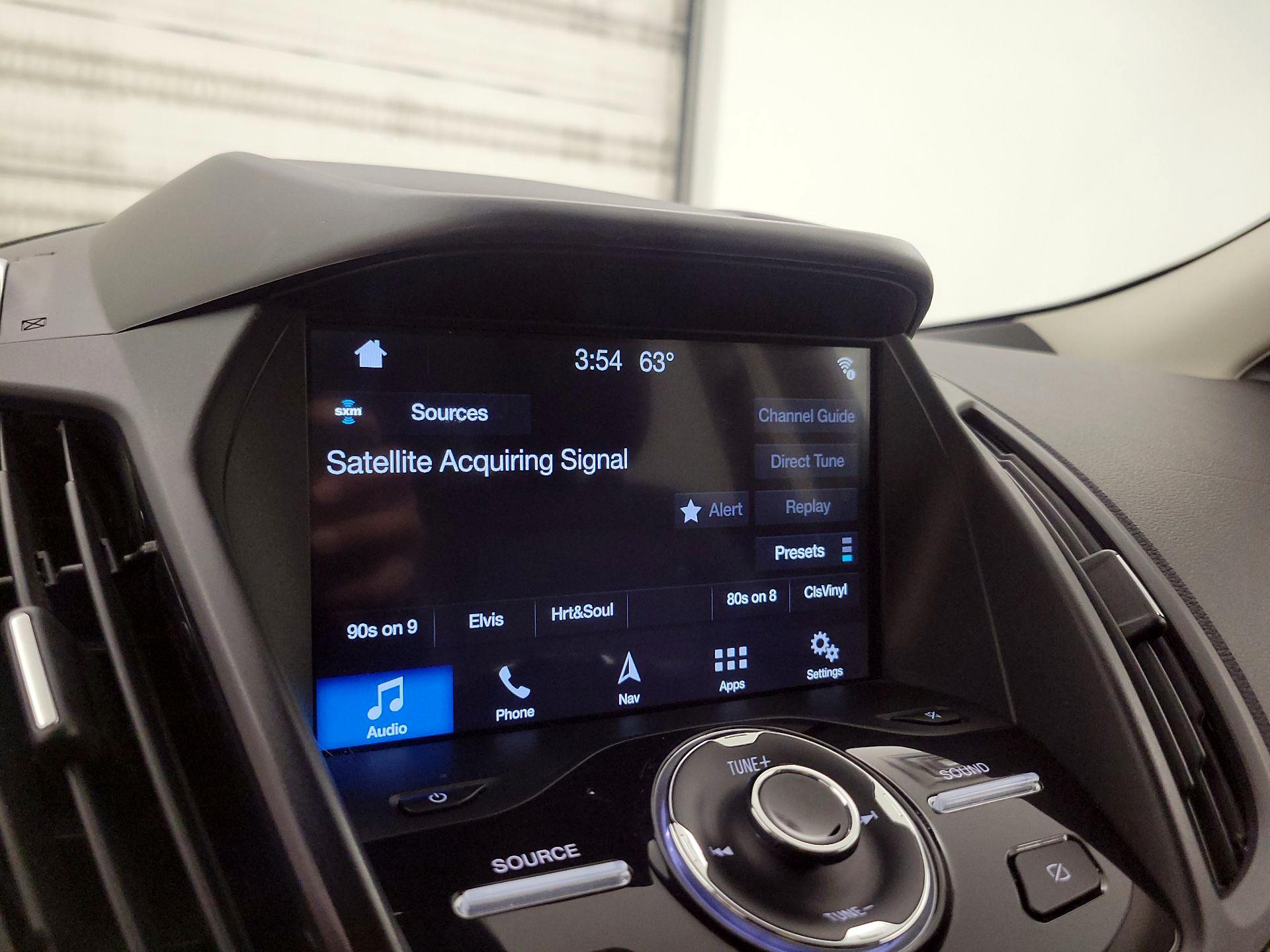 Thumbnail: 2019 Ford Escape - 16