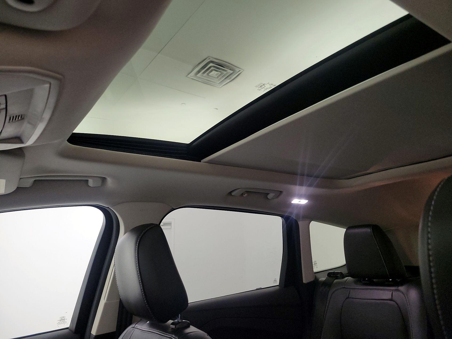 Thumbnail: 2019 Ford Escape - 20