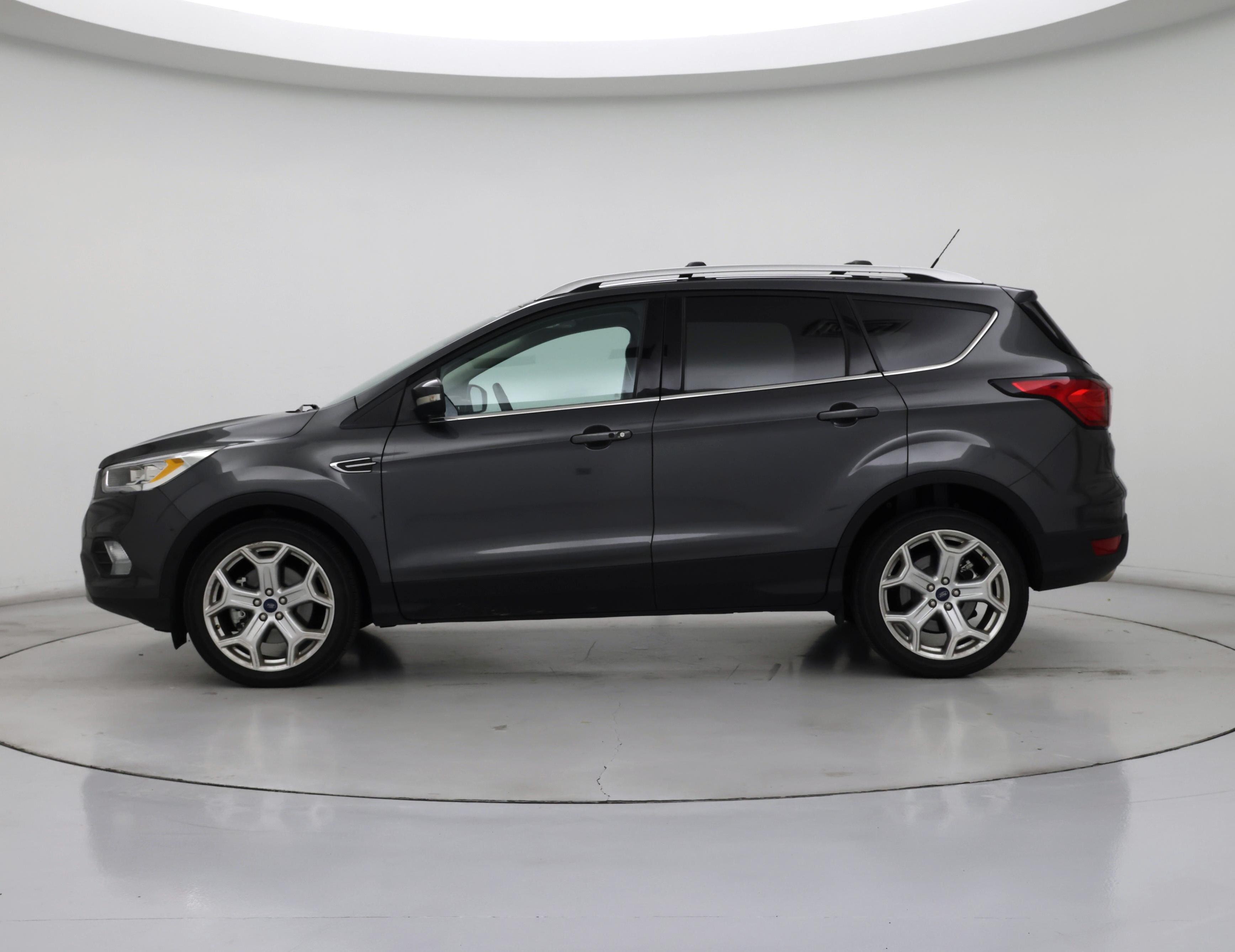 Thumbnail: 2019 Ford Escape - 3