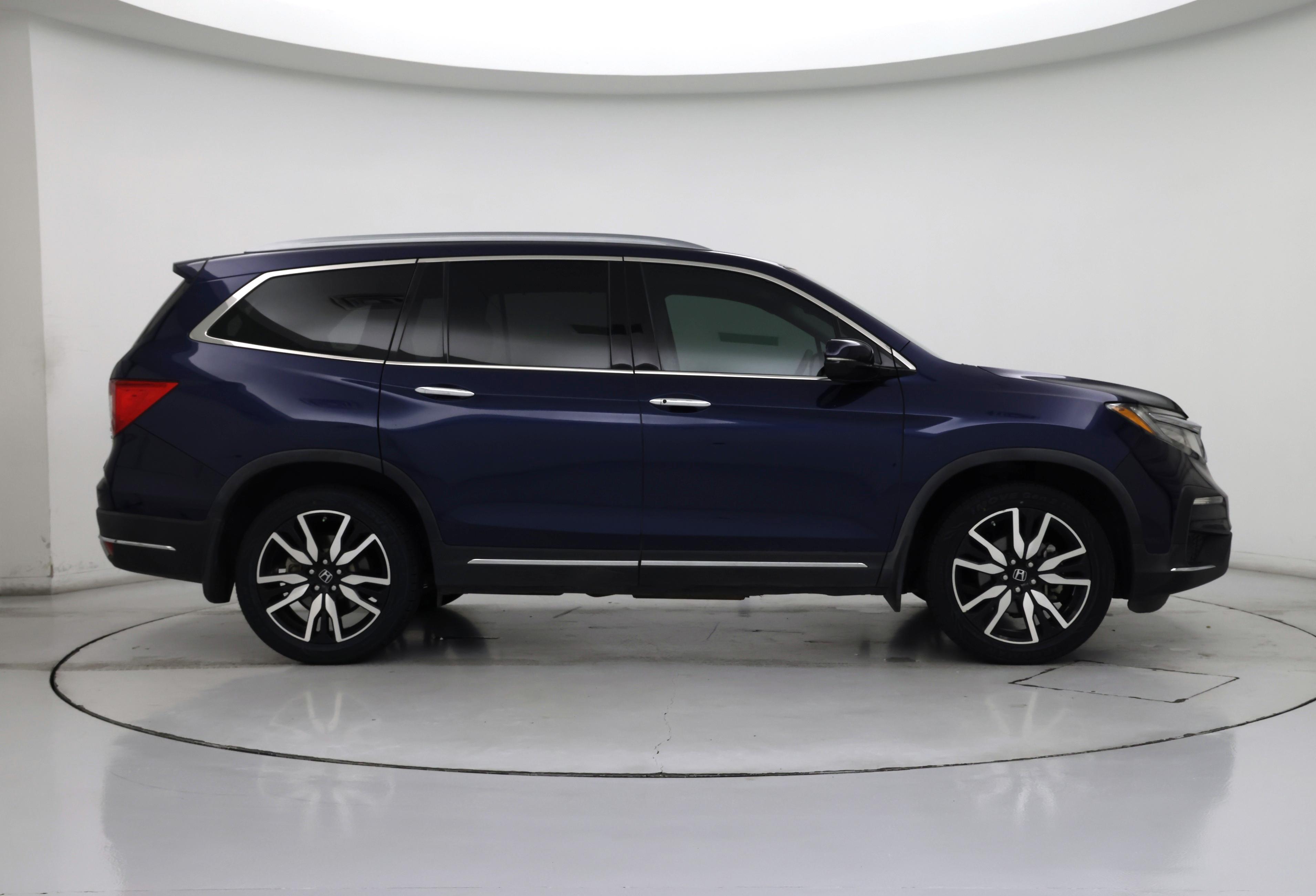 Thumbnail: 2019 Honda Pilot - 7
