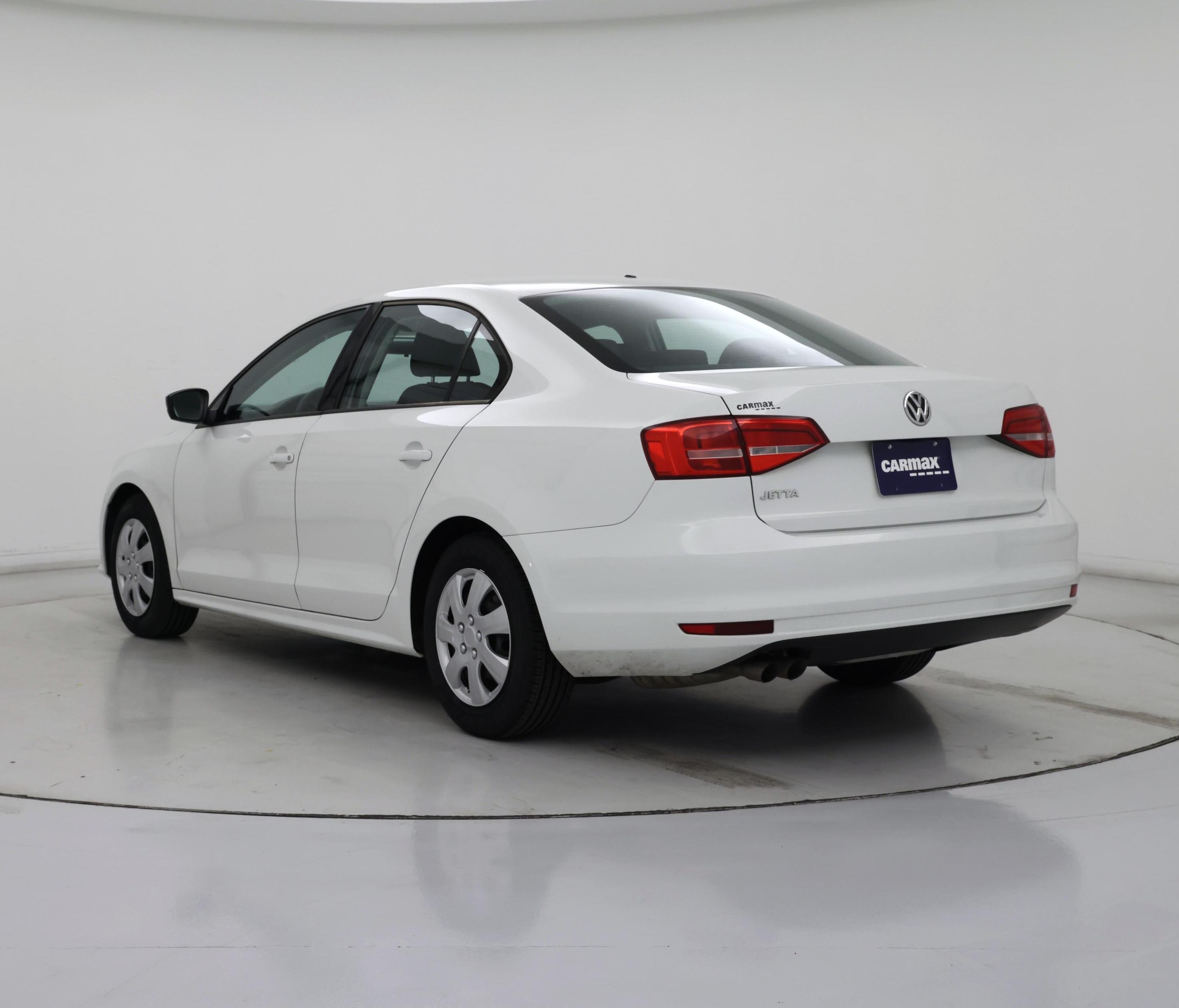 Thumbnail: 2015 Volkswagen Jetta - 2