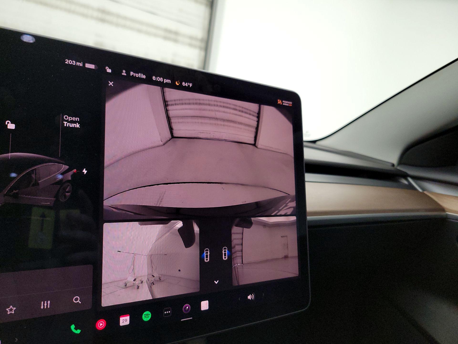 Thumbnail: 2022 Tesla Model 3 - 14