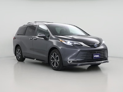 2025 Toyota Sienna Platinum