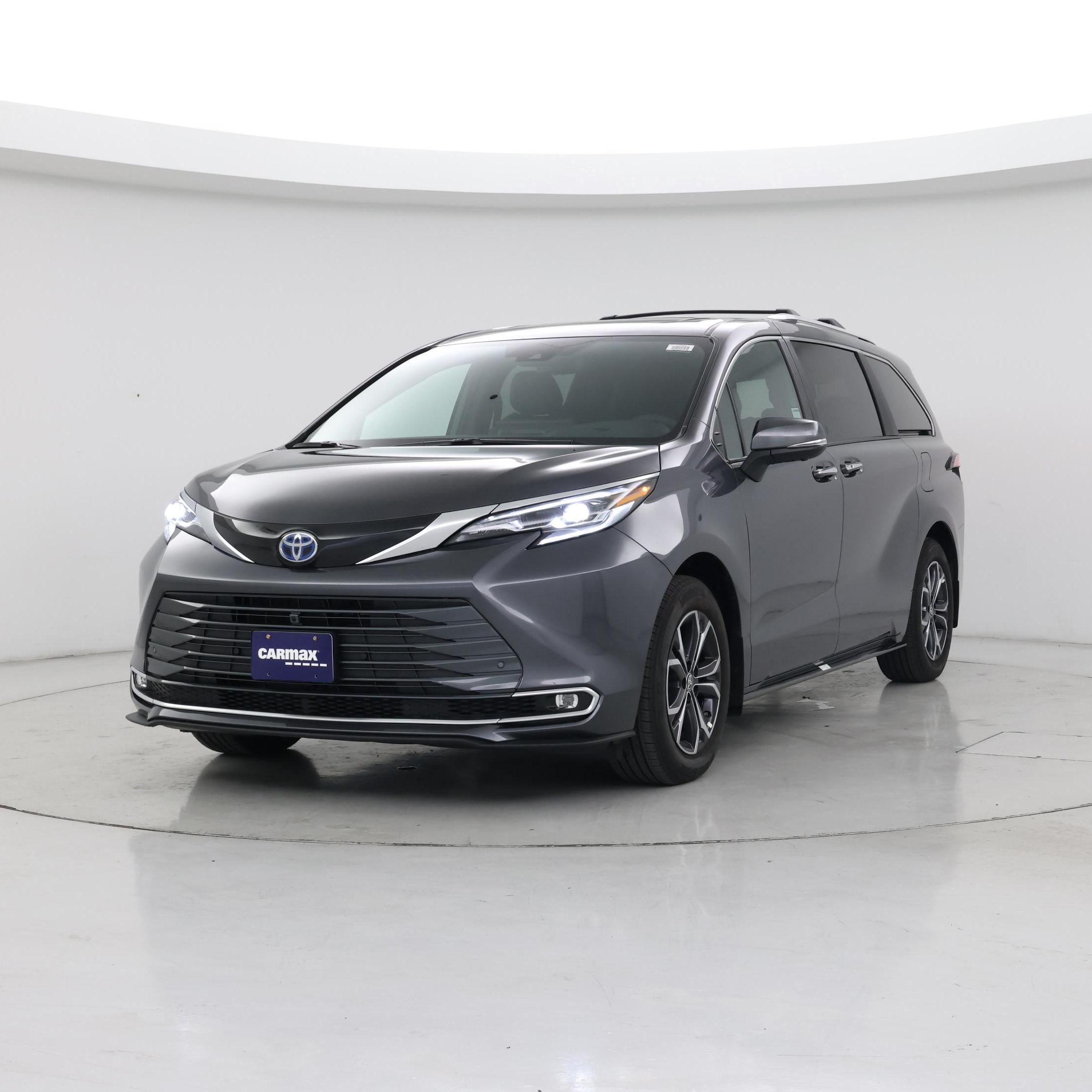 Thumbnail: 2025 Toyota Sienna - 4