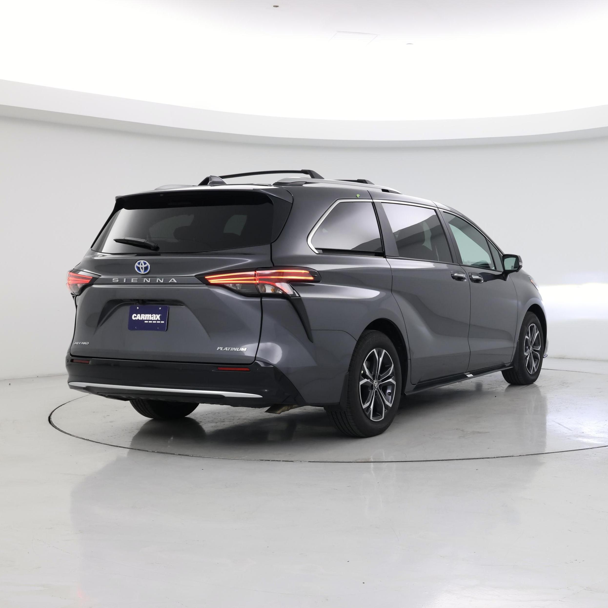 Thumbnail: 2025 Toyota Sienna - 8