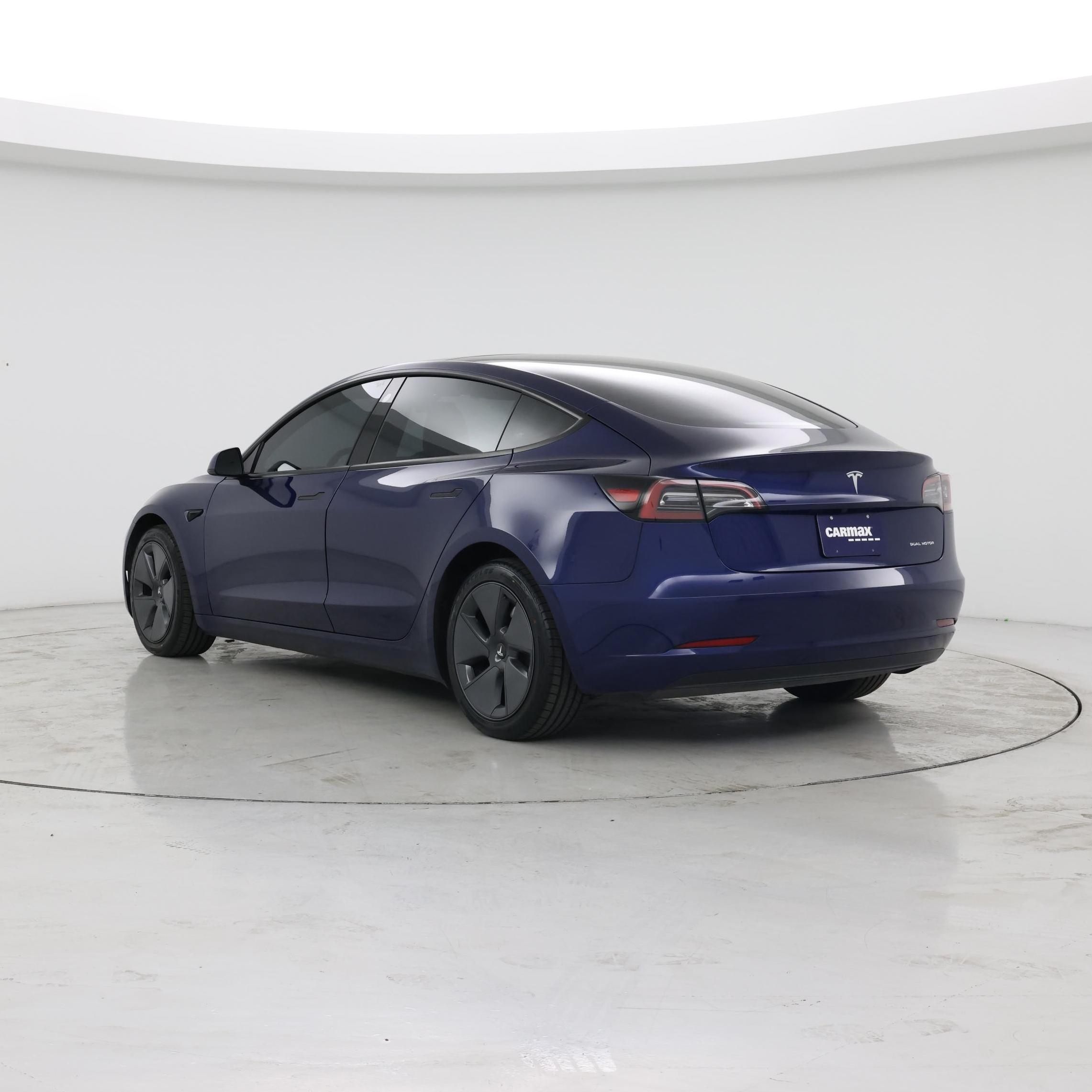 Thumbnail: 2023 Tesla Model 3 - 2