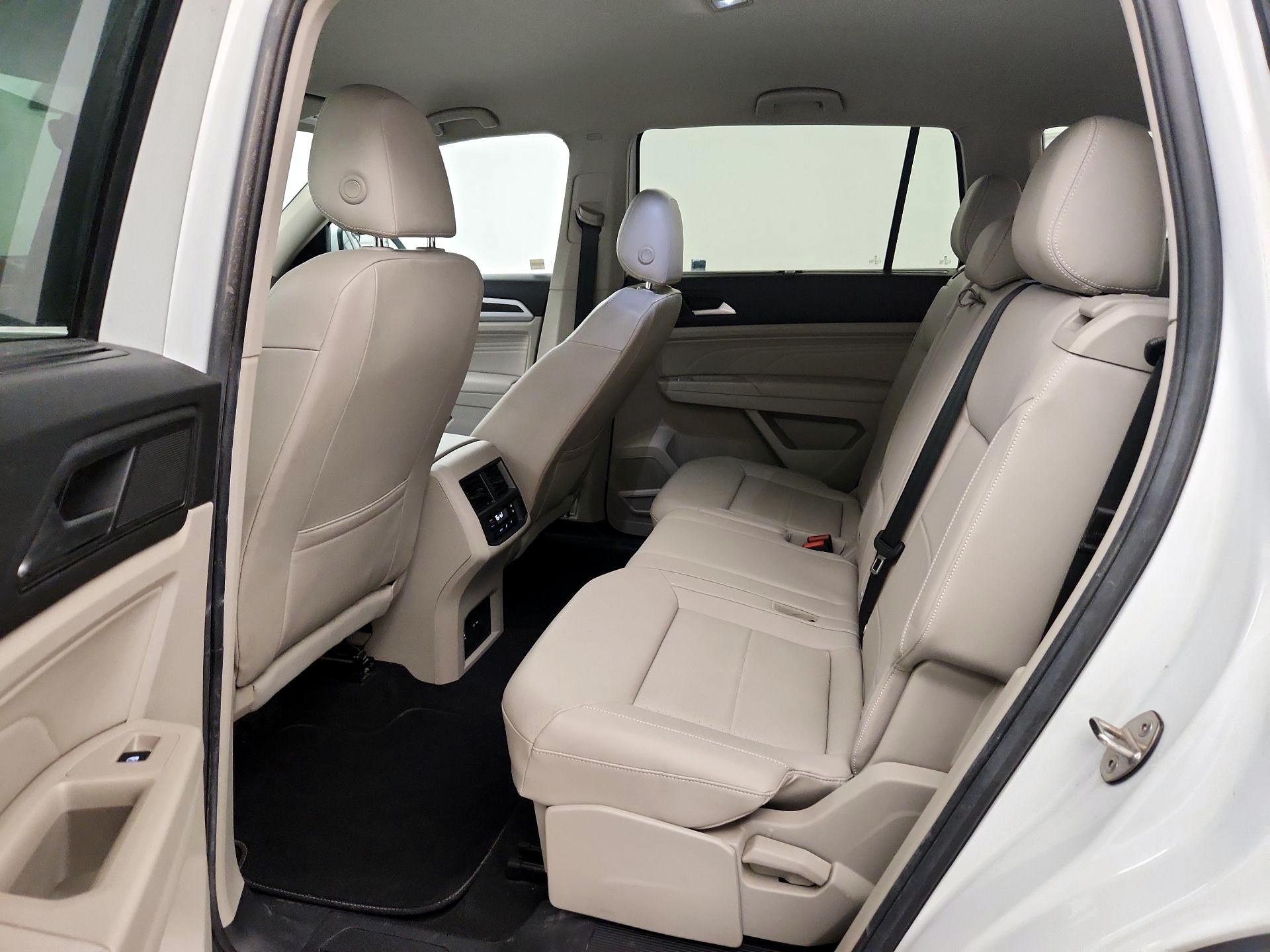 Thumbnail: 2021 Volkswagen Atlas - 19