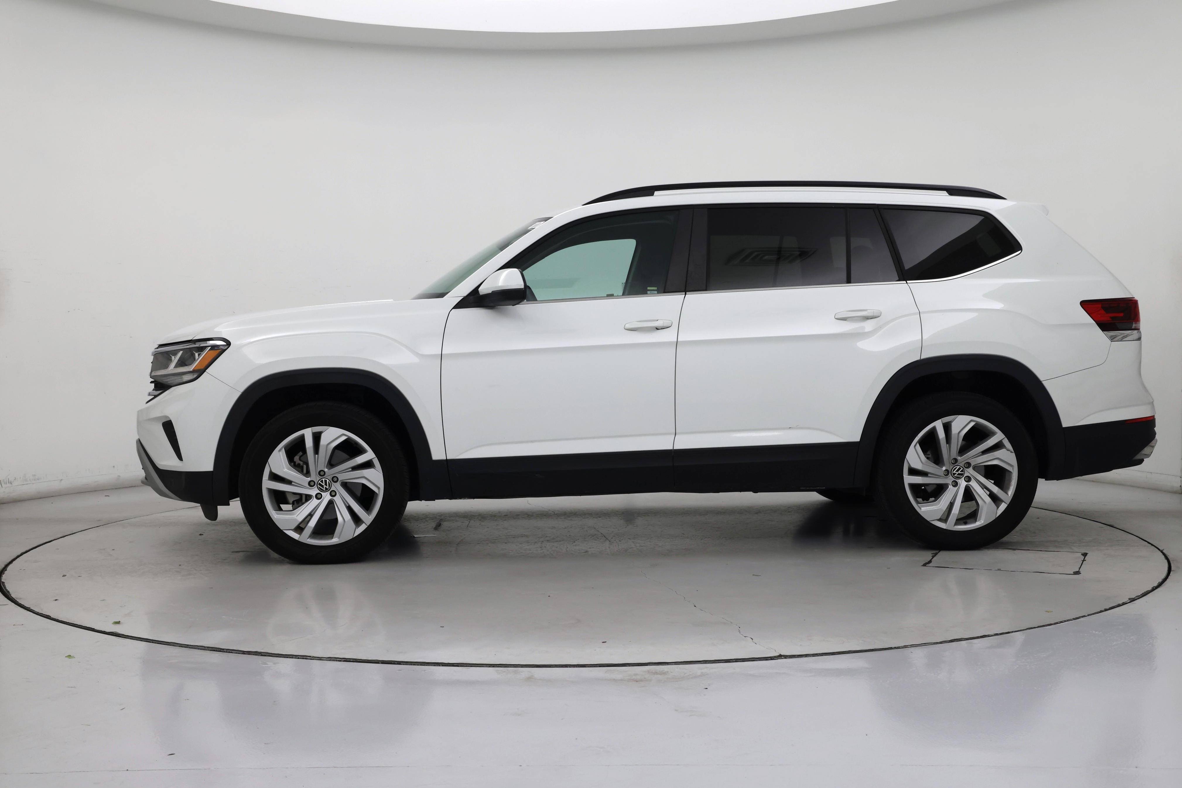 Thumbnail: 2021 Volkswagen Atlas - 3