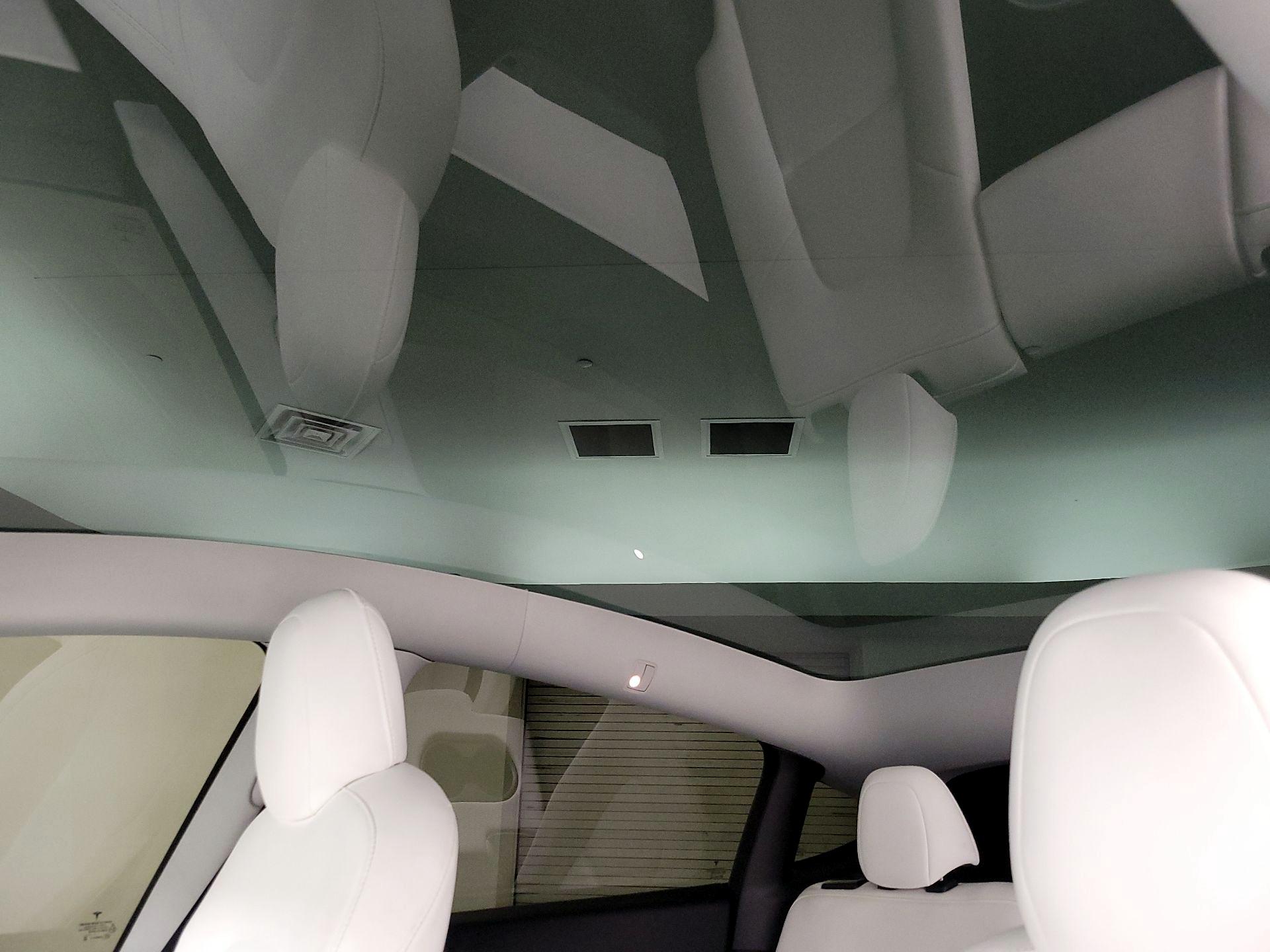 Thumbnail: 2021 Tesla Model Y - 18