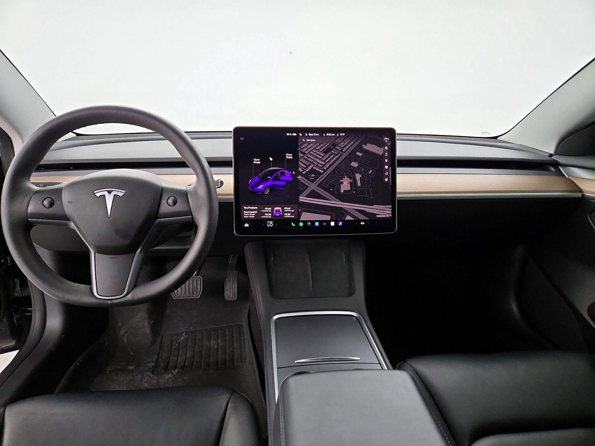 Thumbnail: 2023 Tesla Model 3 - 9