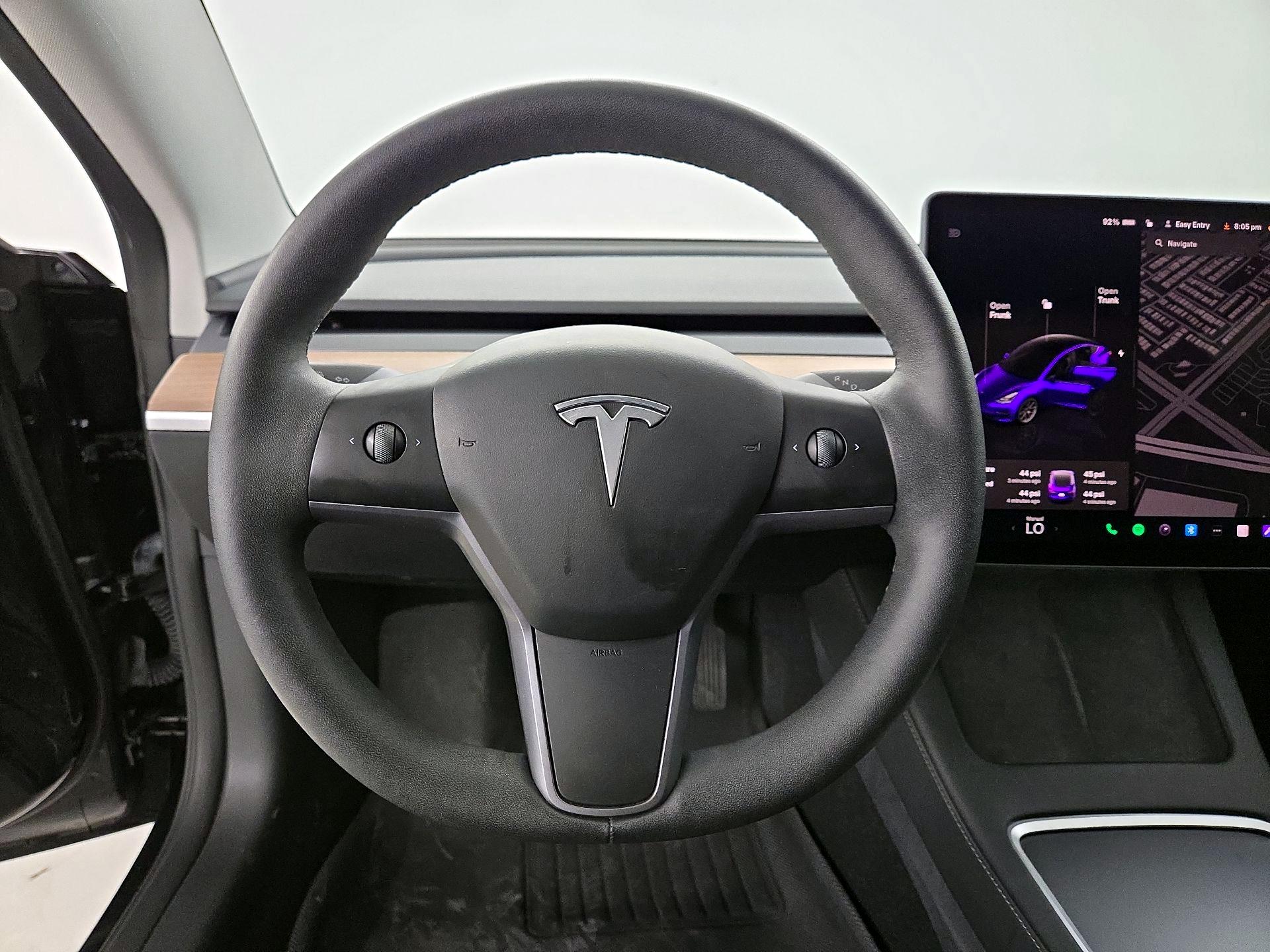 Thumbnail: 2023 Tesla Model 3 - 10