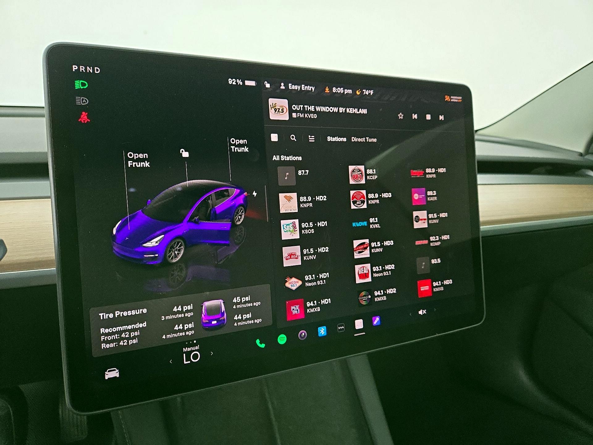 Thumbnail: 2023 Tesla Model 3 - 15