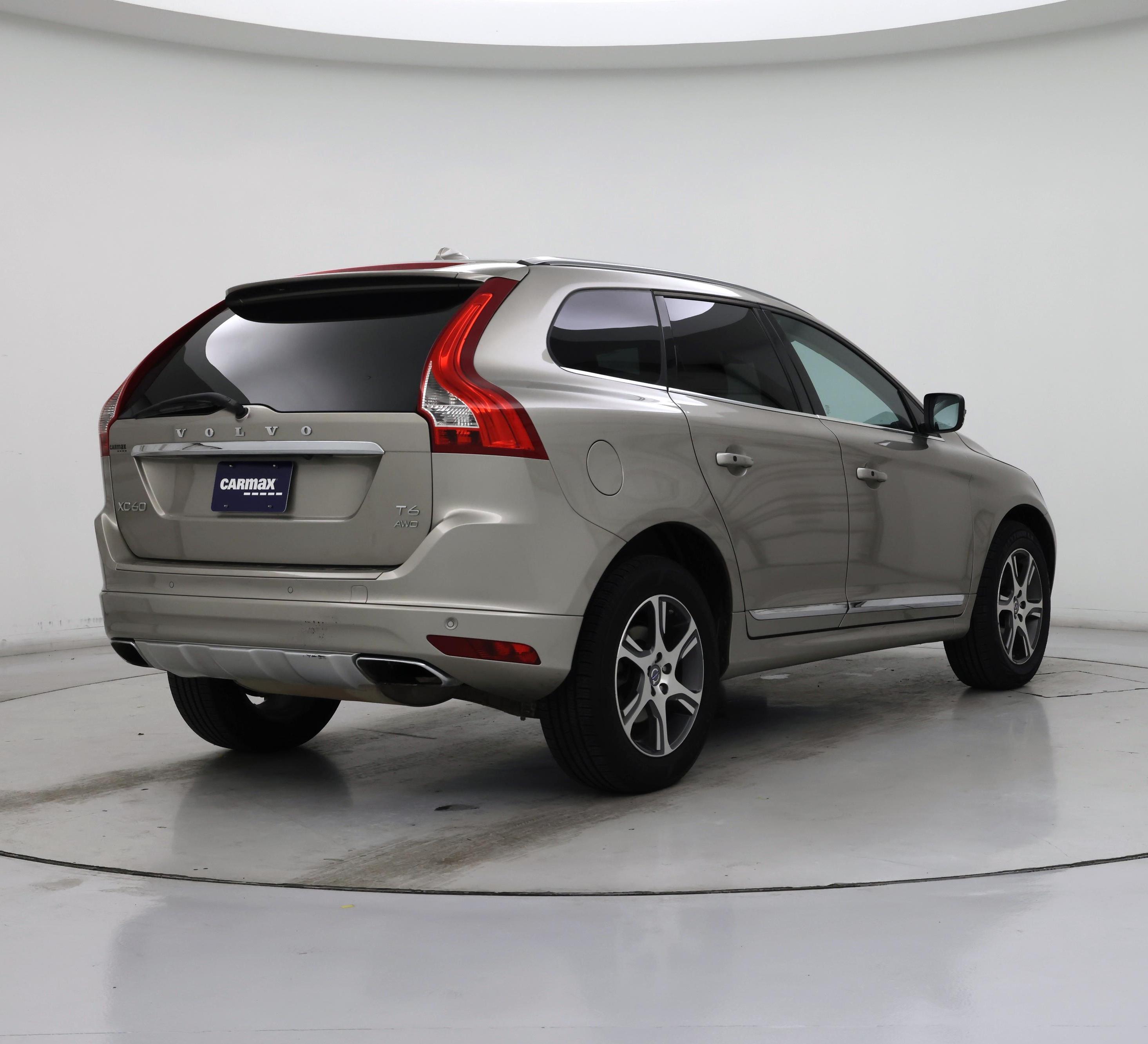 Thumbnail: 2015 Volvo XC60 - 8