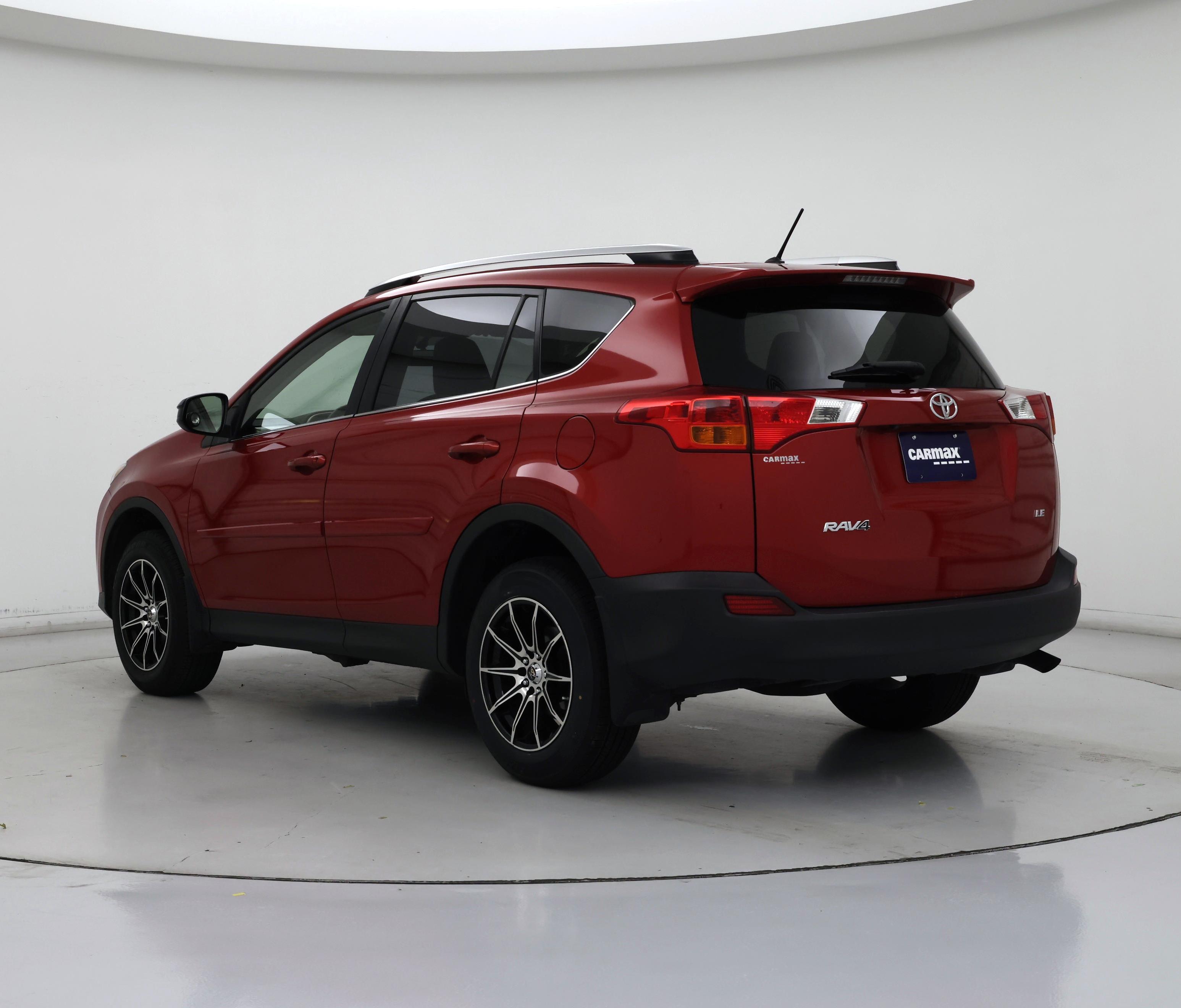 Thumbnail: 2015 Toyota RAV4 - 2