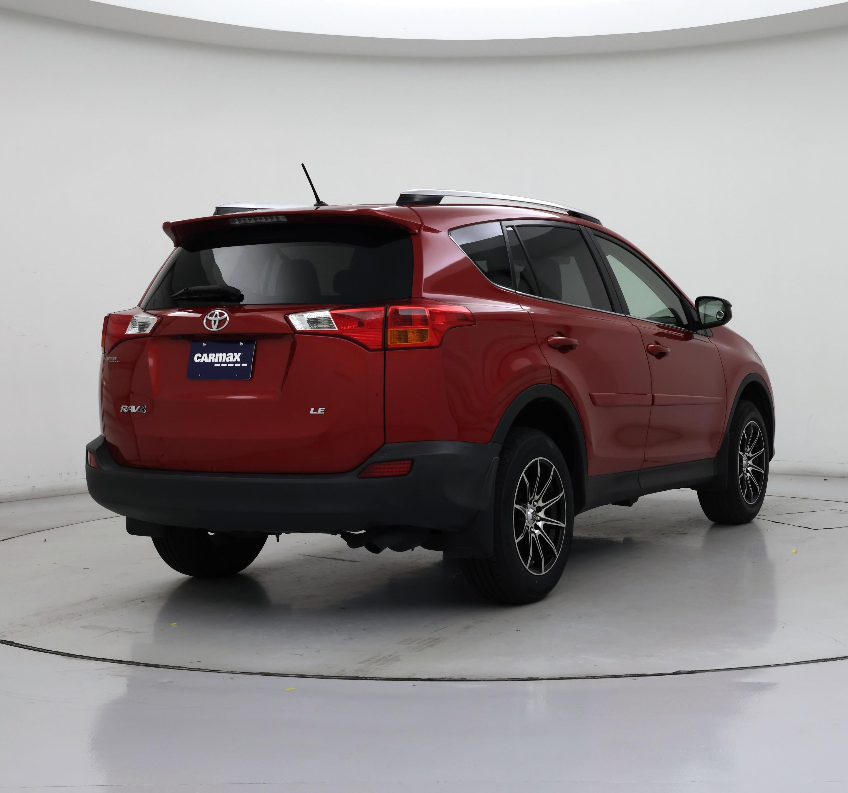 Thumbnail: 2015 Toyota RAV4 - 8