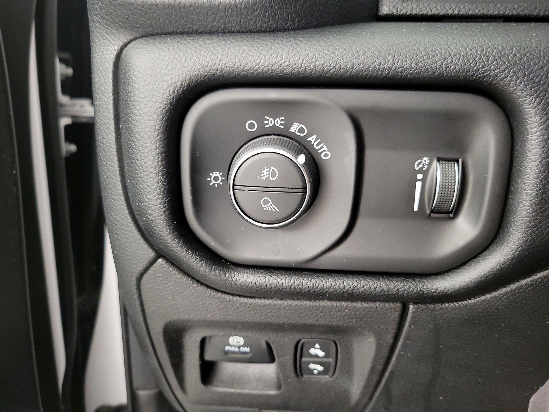 Thumbnail: 2022 RAM 1500 - 13