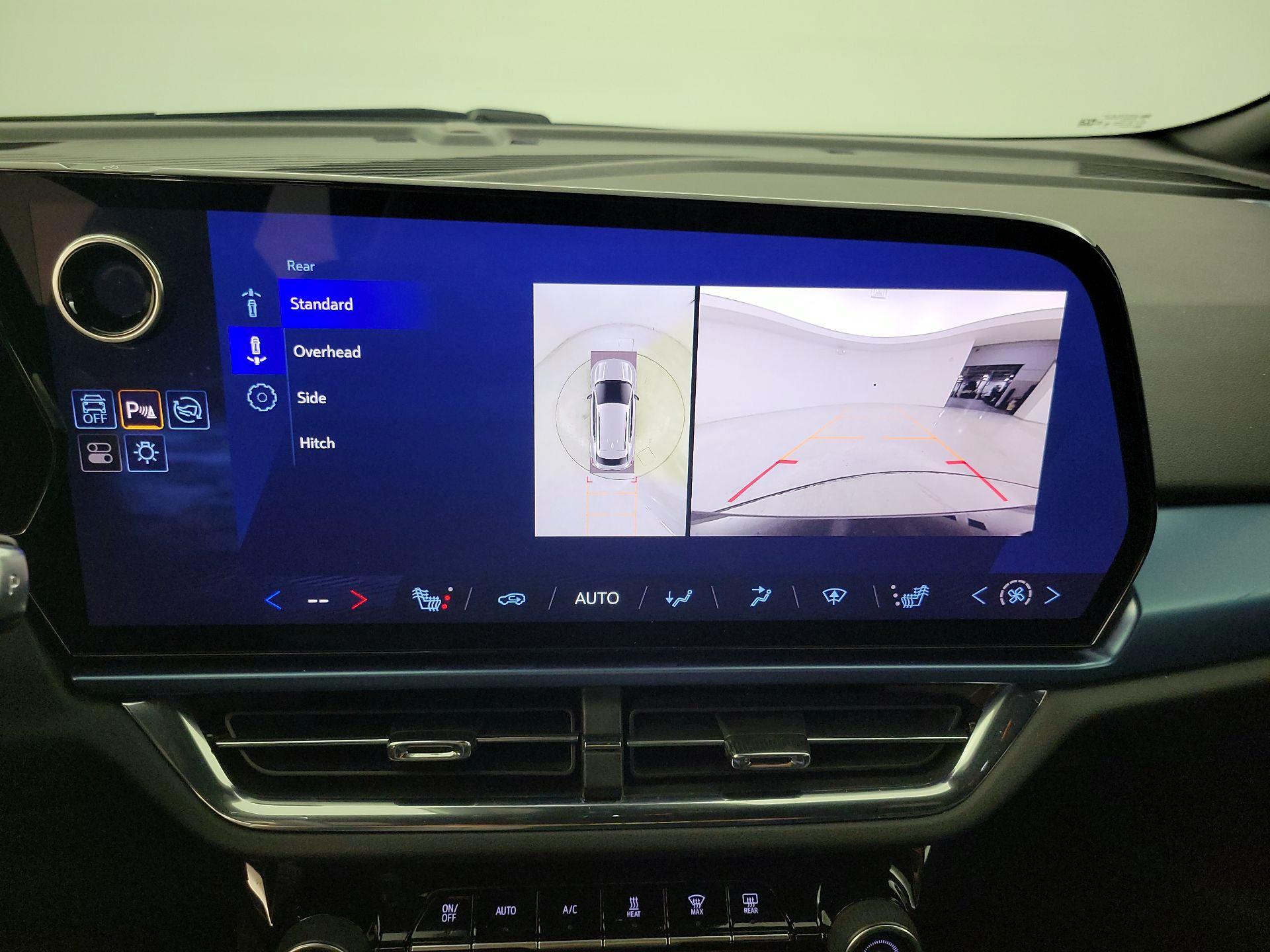 Thumbnail: 2025 Chevrolet Equinox - 15