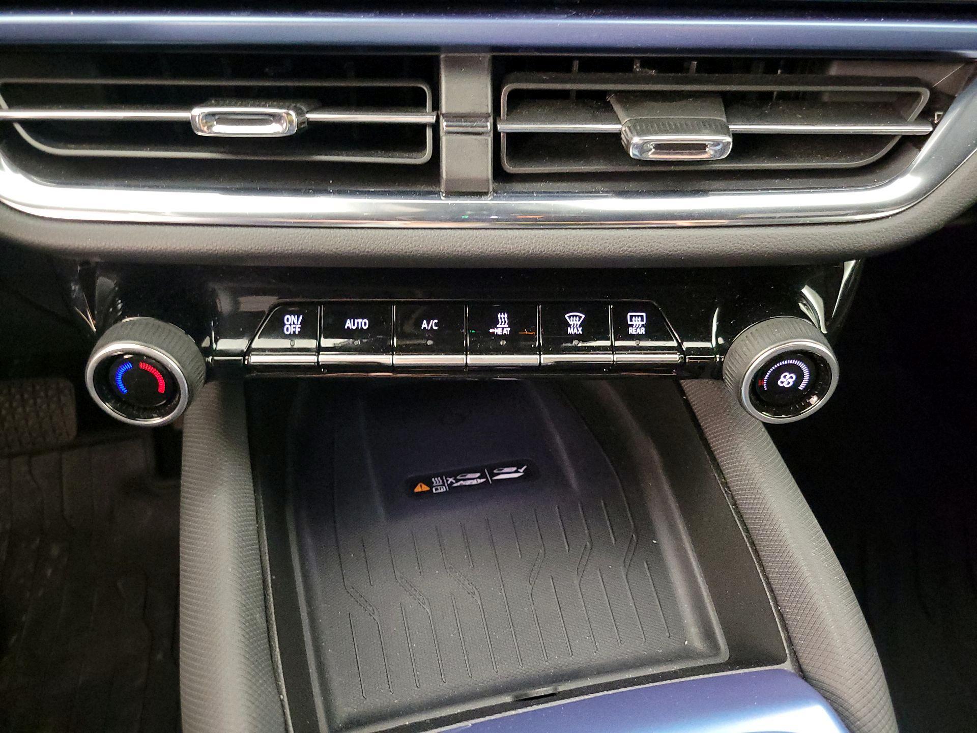 Thumbnail: 2025 Chevrolet Equinox - 18