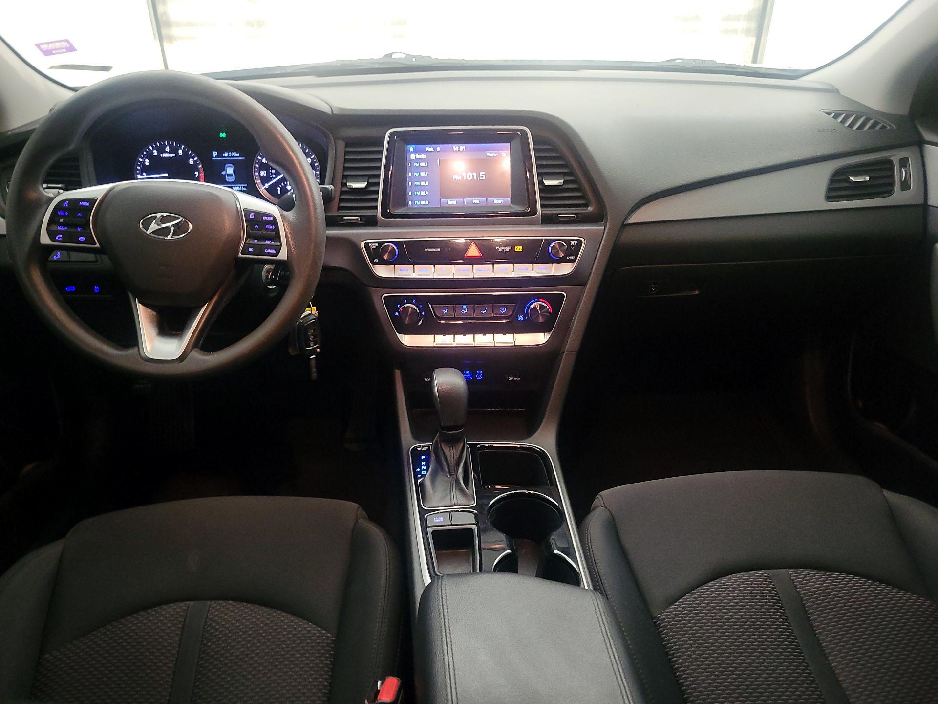 Thumbnail: 2019 Hyundai Sonata - 9