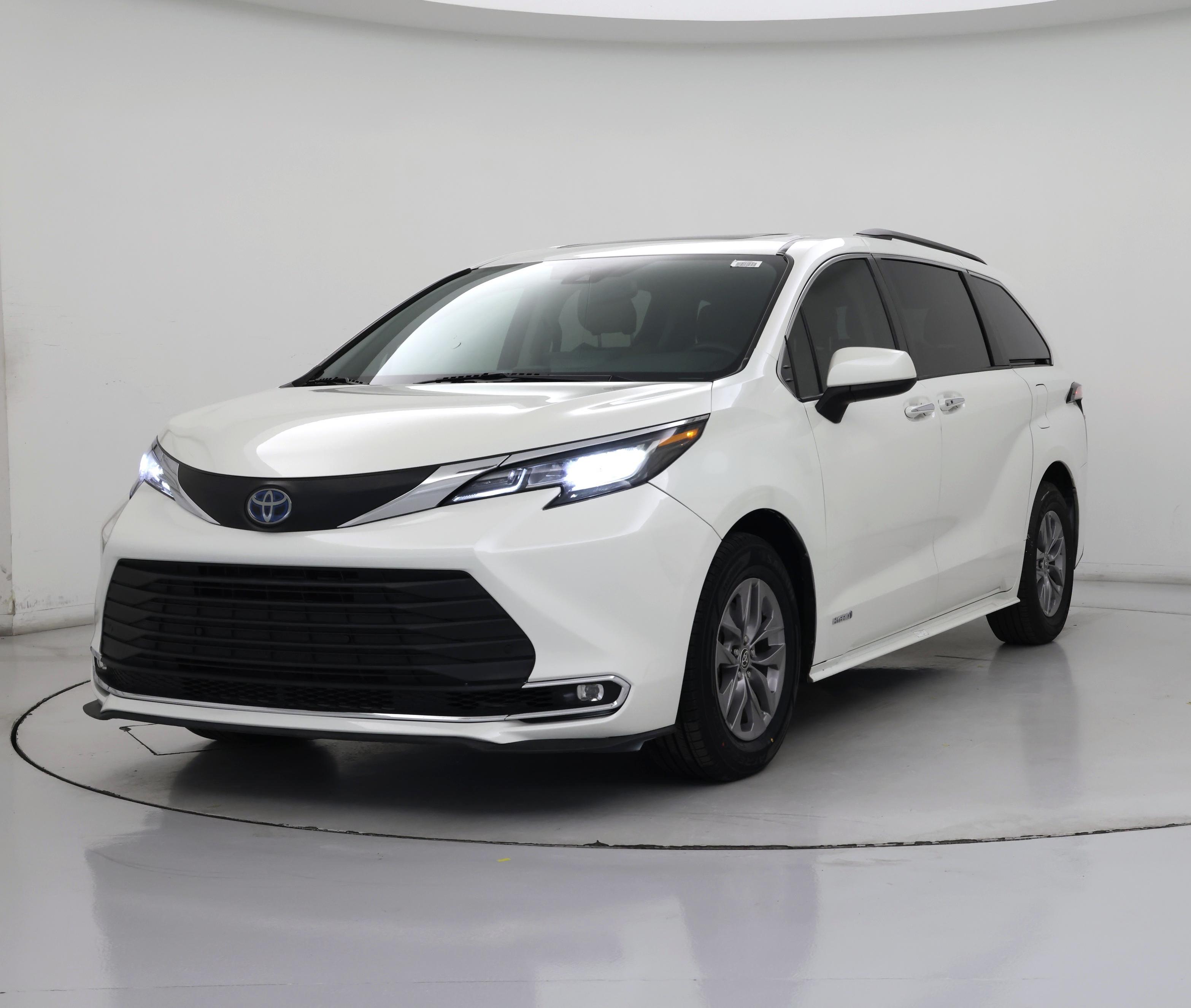 Thumbnail: 2021 Toyota Sienna - 4