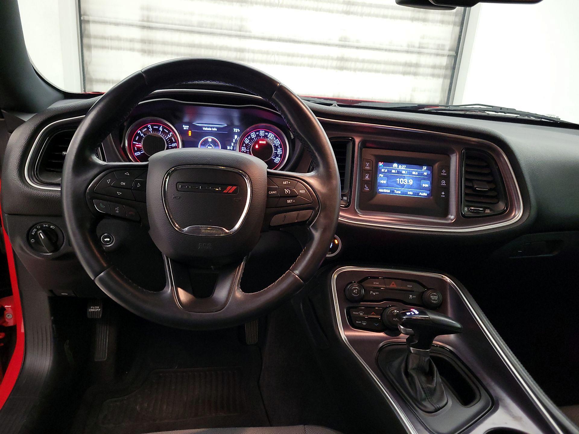 Thumbnail: 2015 Dodge Challenger - 9