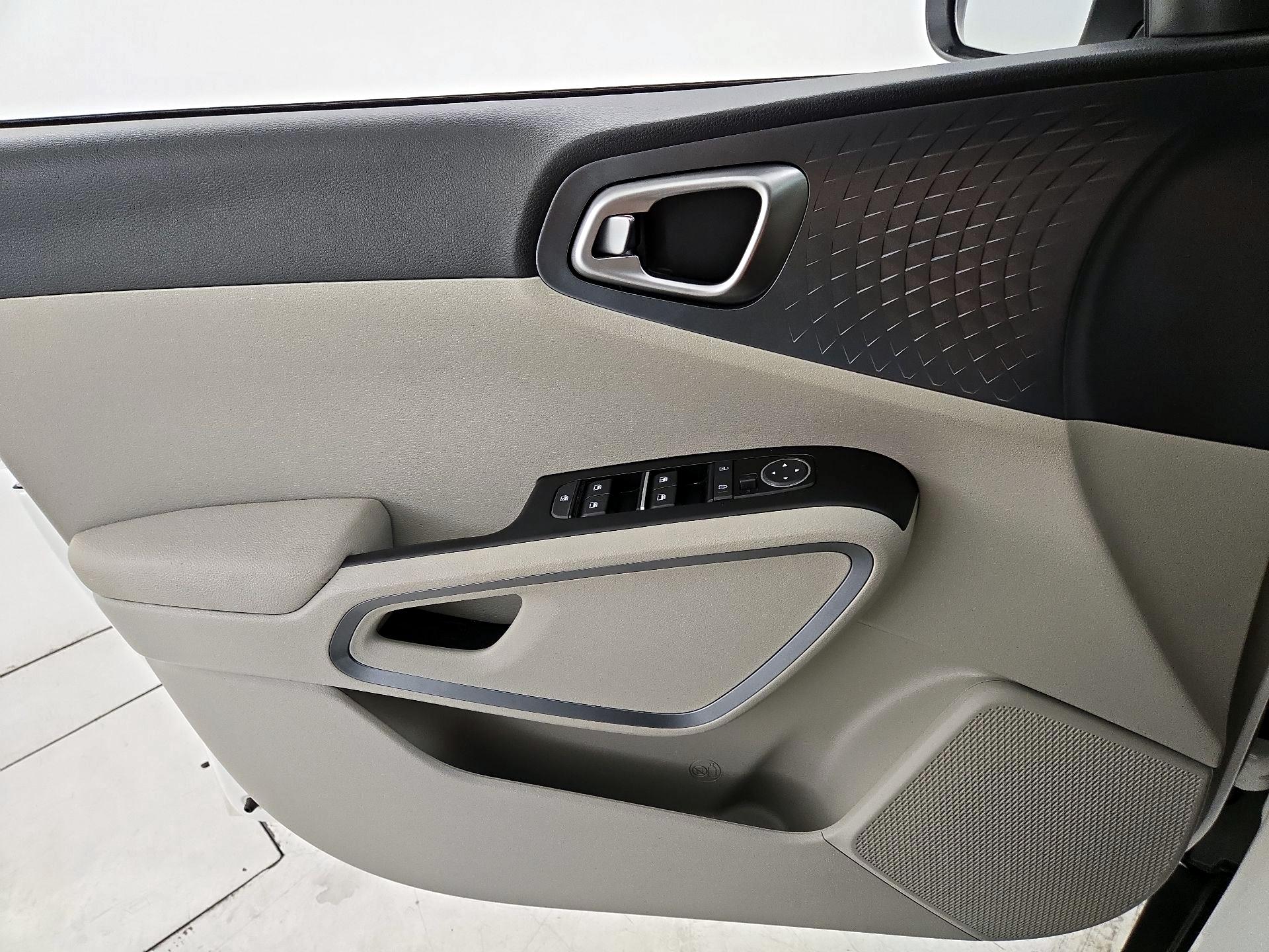 Thumbnail: 2024 Kia Soul - 12