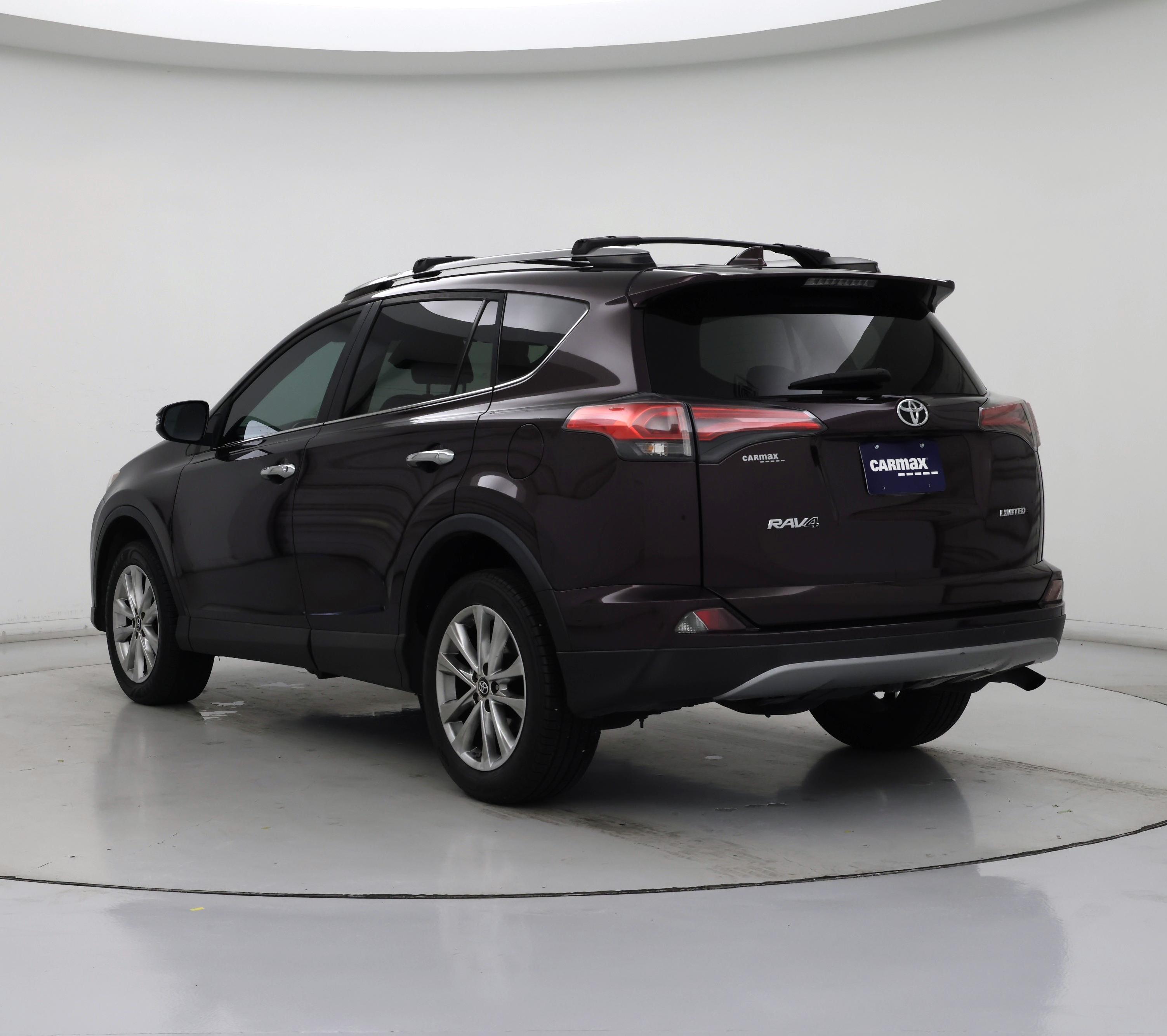 Thumbnail: 2018 Toyota RAV4 - 2