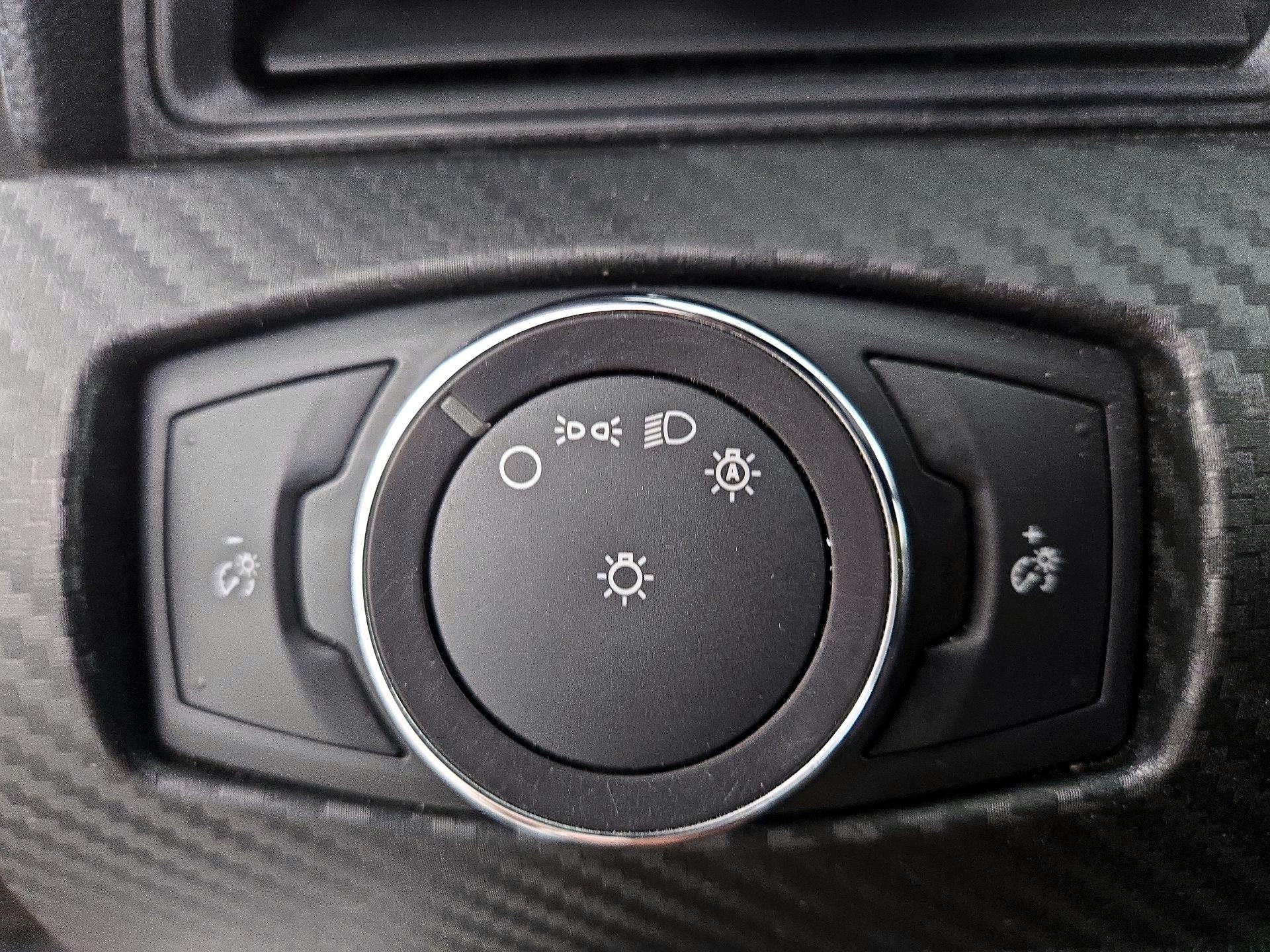 Thumbnail: 2018 Ford Mustang - 13