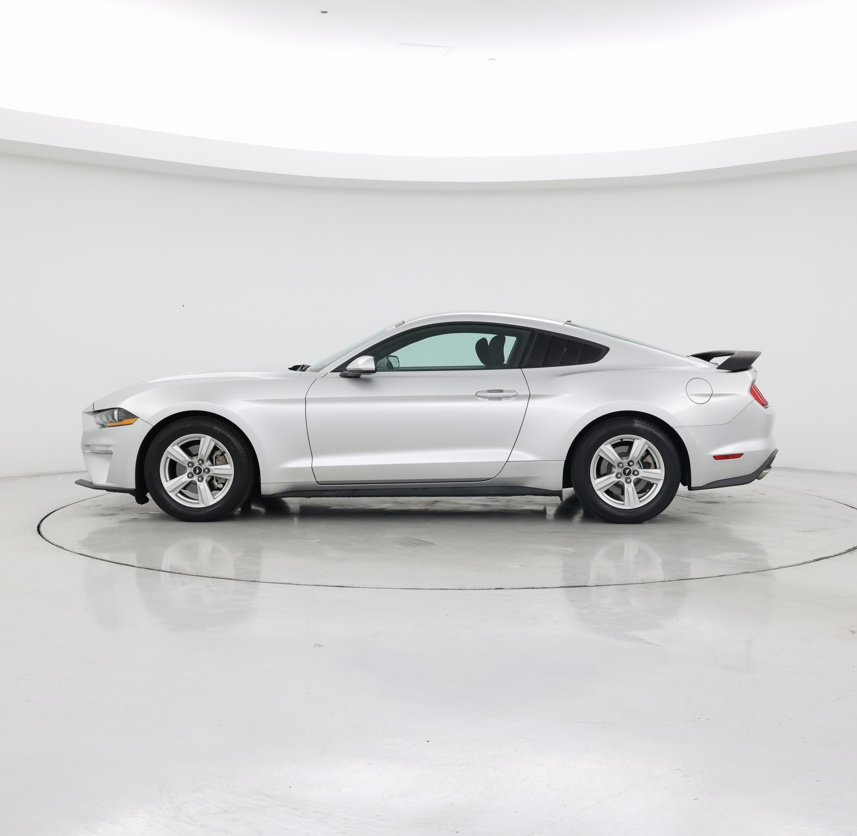 Thumbnail: 2018 Ford Mustang - 3