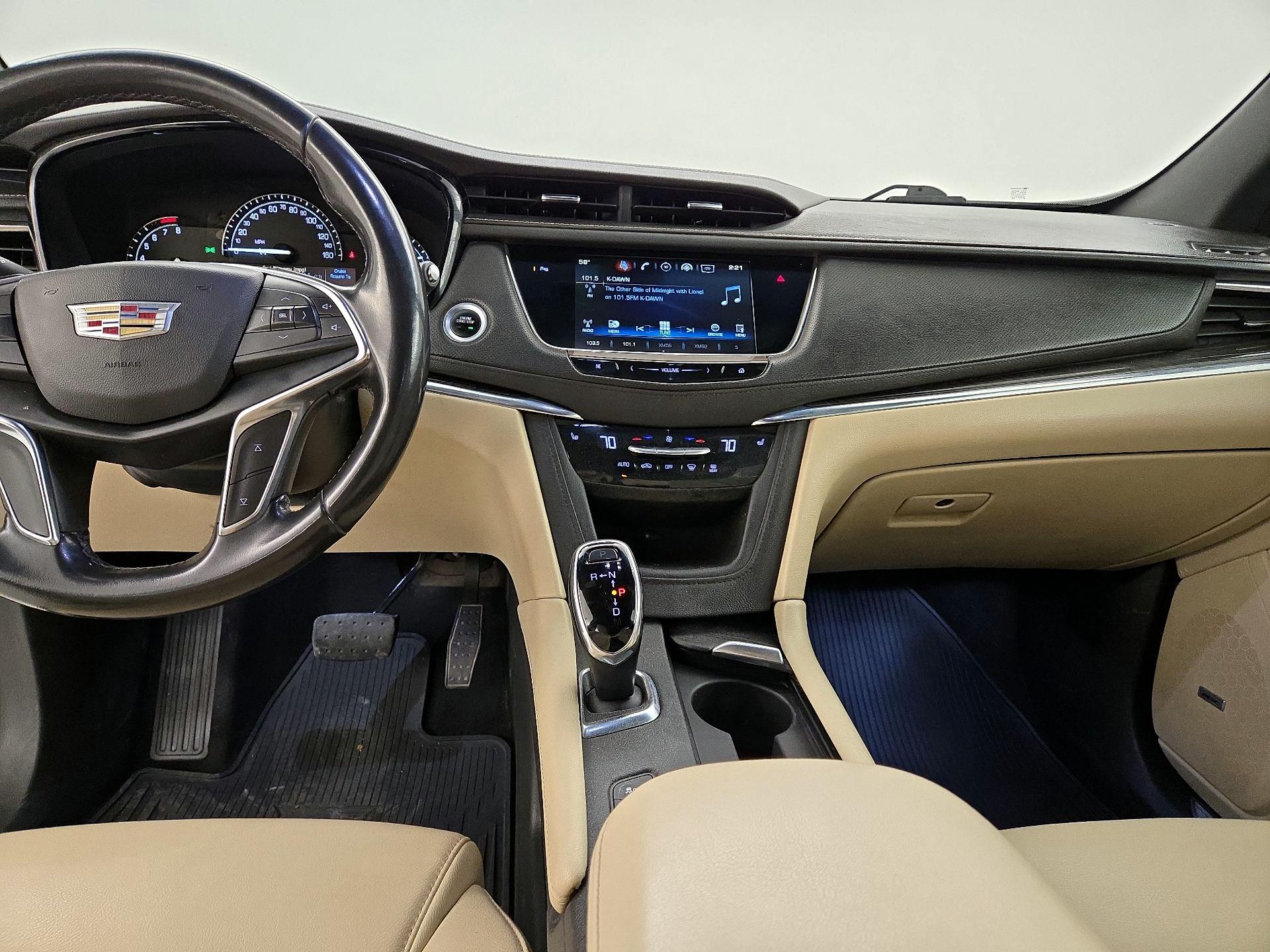 Thumbnail: 2018 Cadillac XT5 - 9