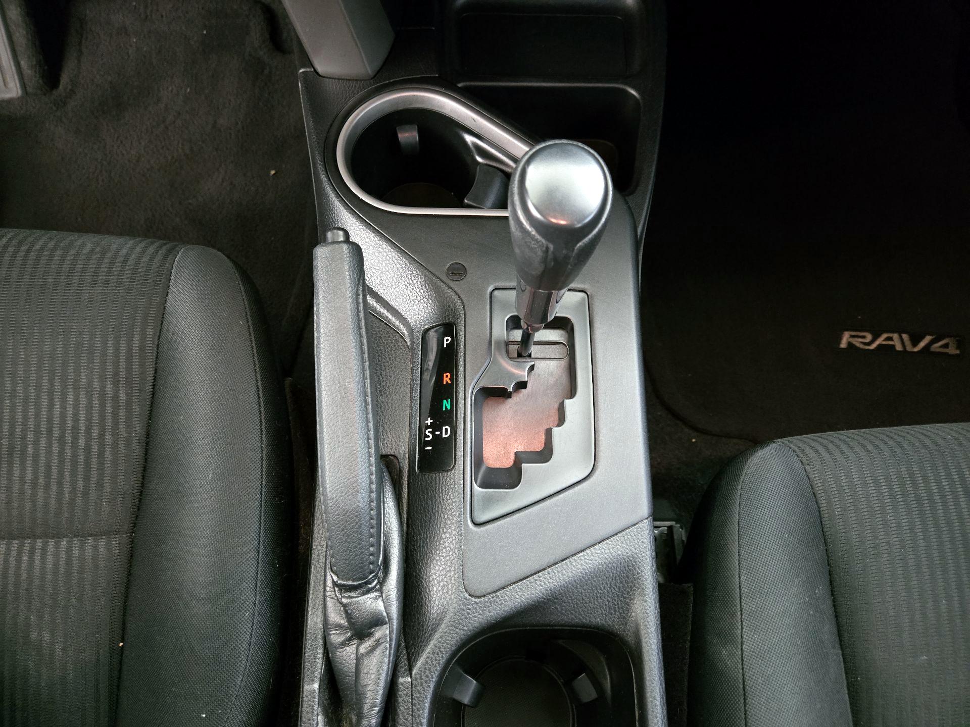 Thumbnail: 2017 Toyota RAV4 - 17